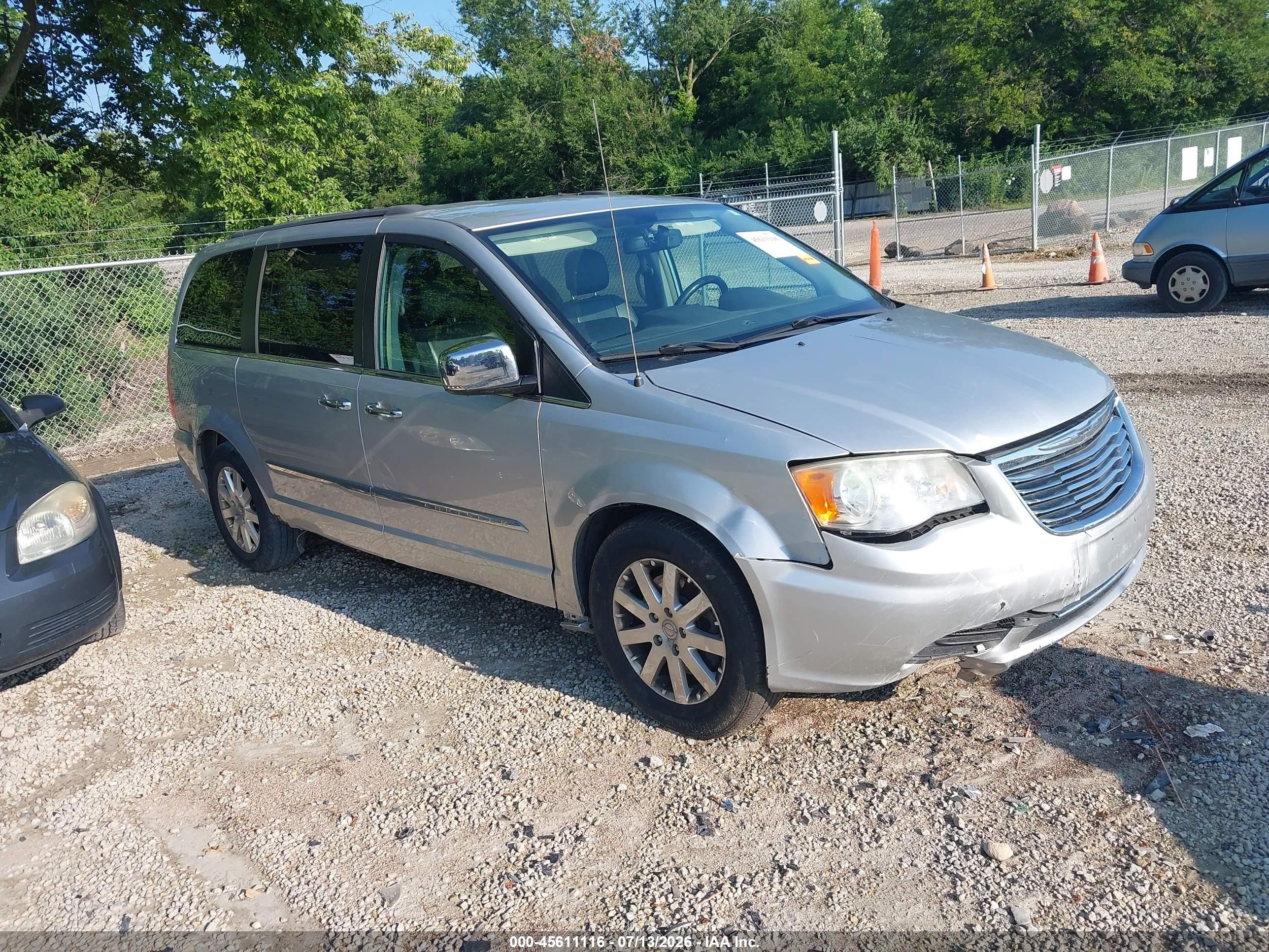 2012 Chrysler Town & Country Touring-l Silver vin: 2C4RC1CG7CR229492