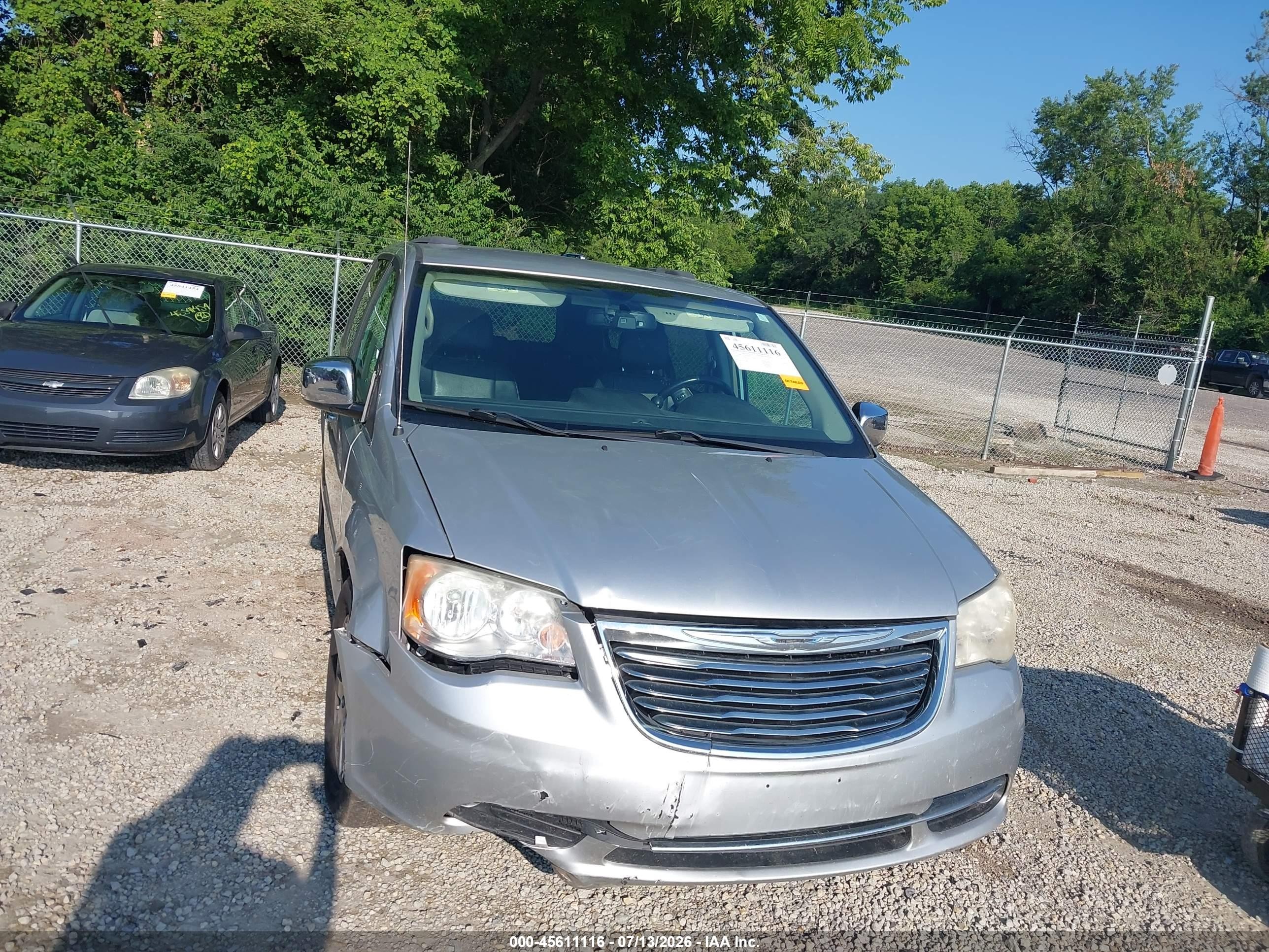 2012 Chrysler Town & Country Touring-l Silver vin: 2C4RC1CG7CR229492