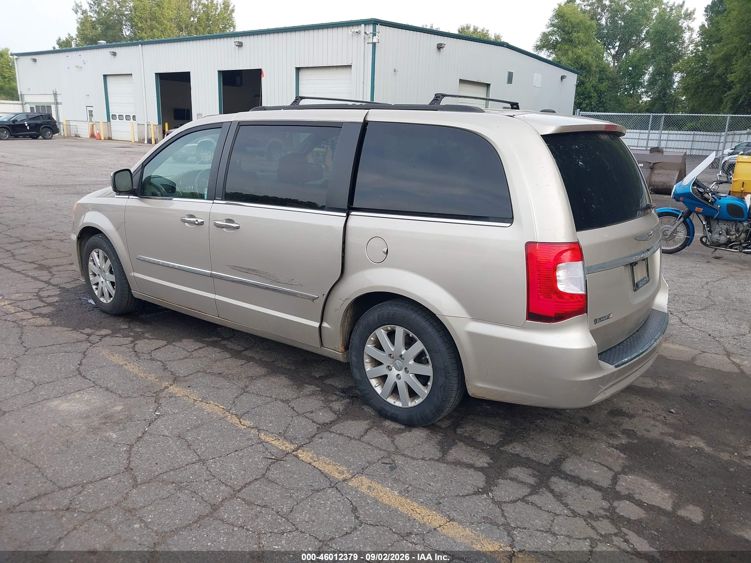 2012 Chrysler Town & Country Touring-l Beige vin: 2C4RC1CG7CR267028