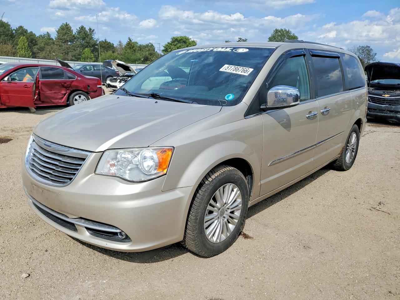 2C4RC1CG7DR533908