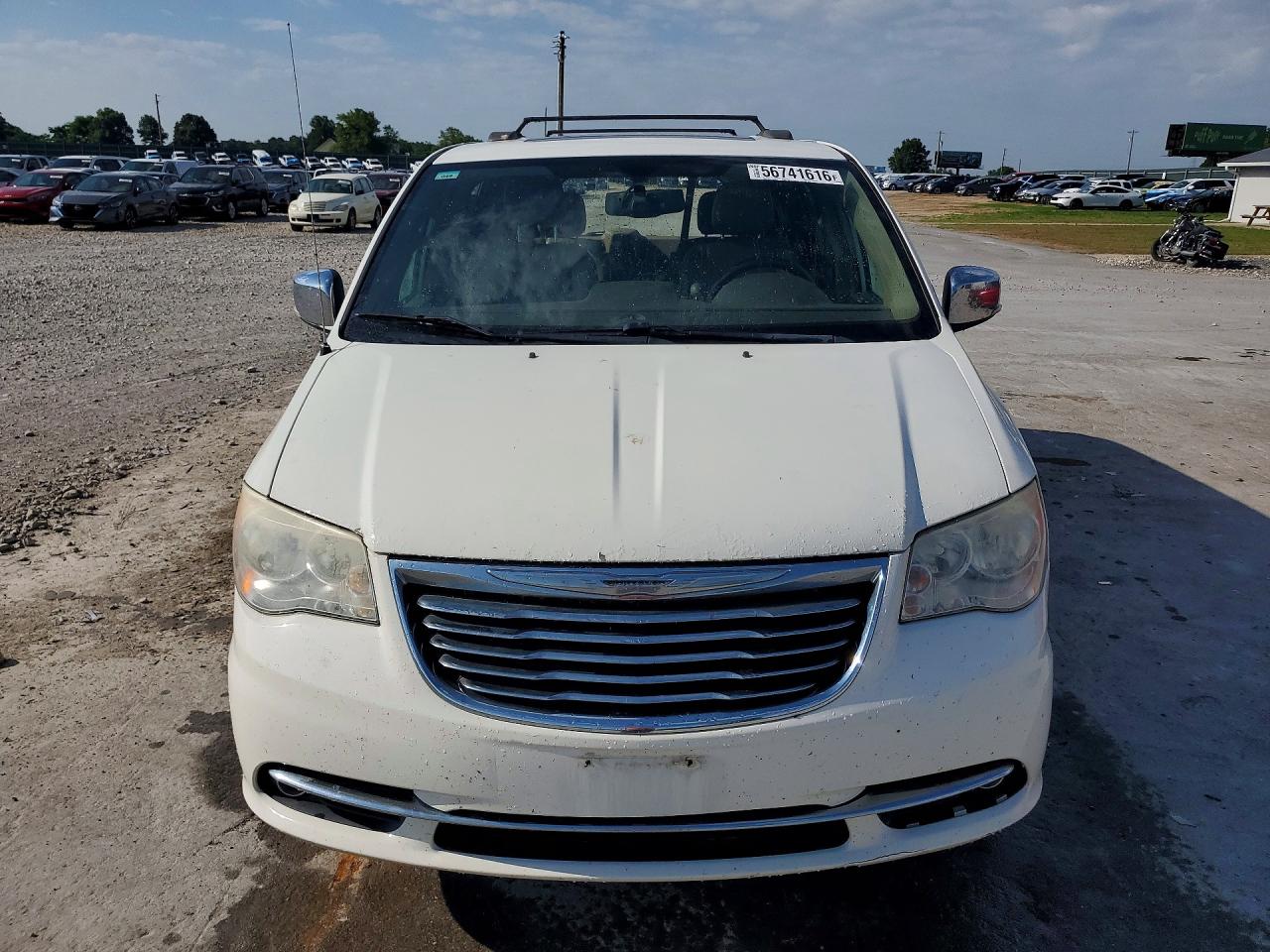 2013 Chrysler Town & Country Touring L White vin: 2C4RC1CG7DR659881