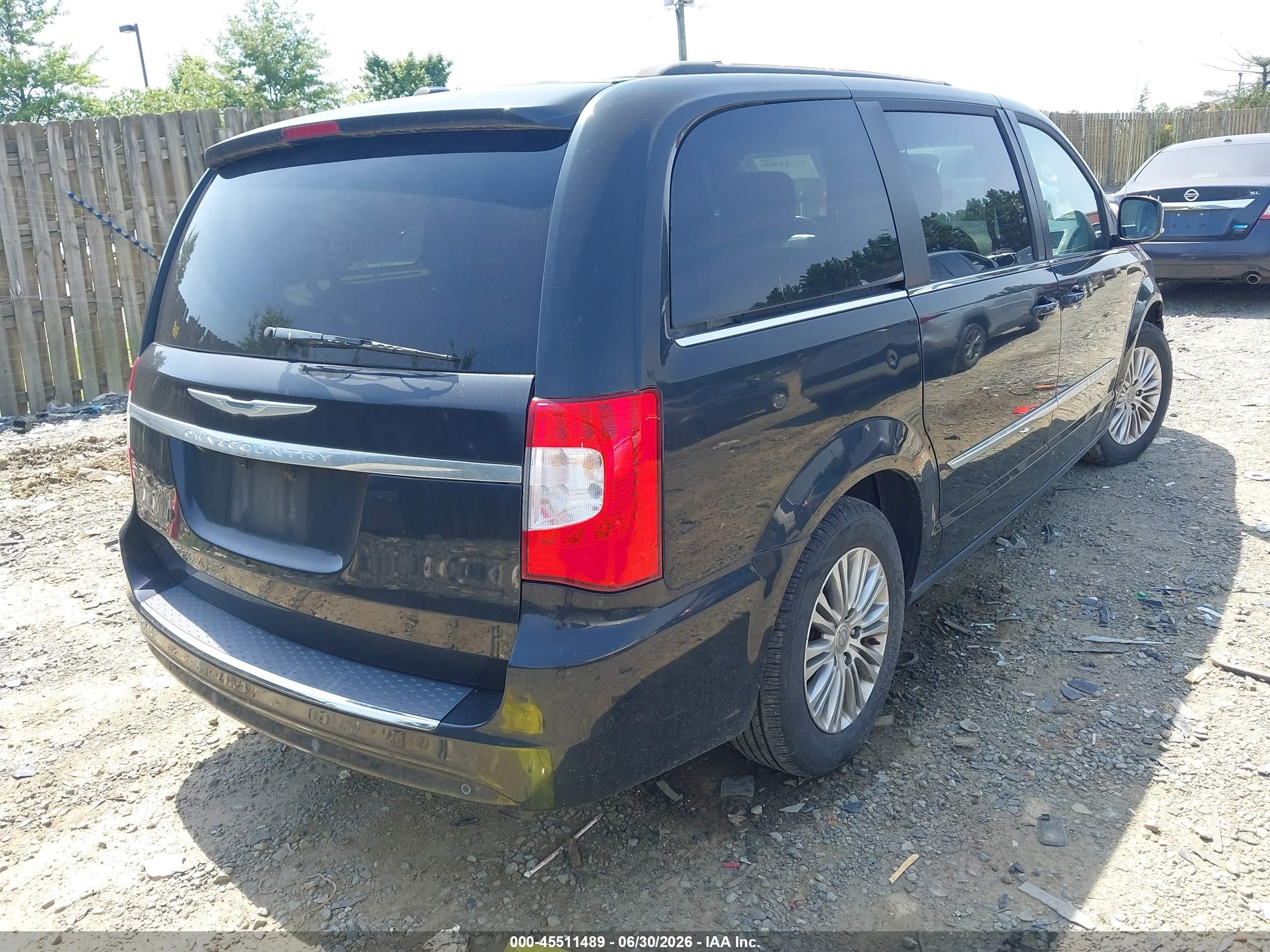 2013 Chrysler Town & Country Touring-l Black vin: 2C4RC1CG7DR664367