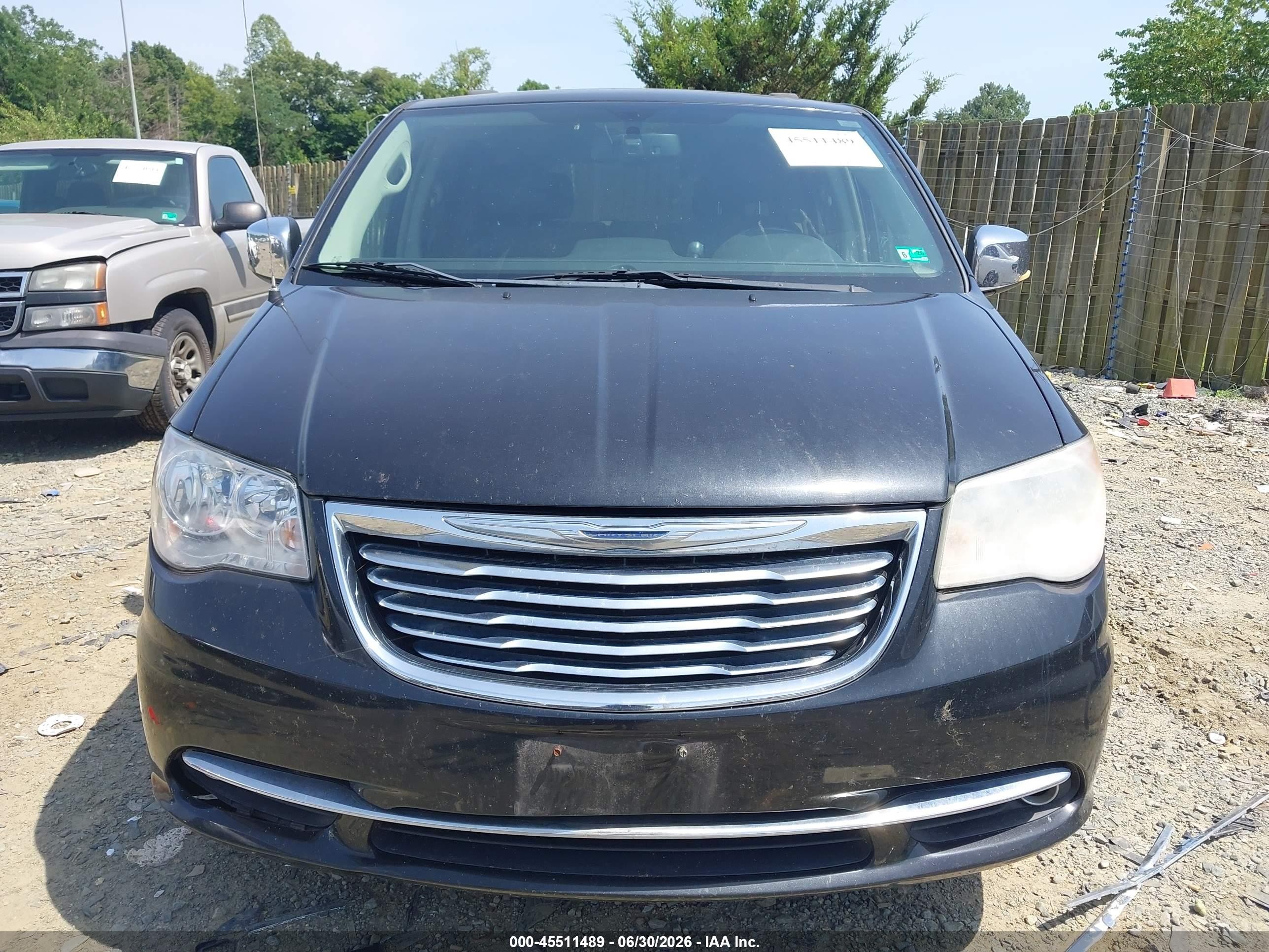 2013 Chrysler Town & Country Touring-l Black vin: 2C4RC1CG7DR664367
