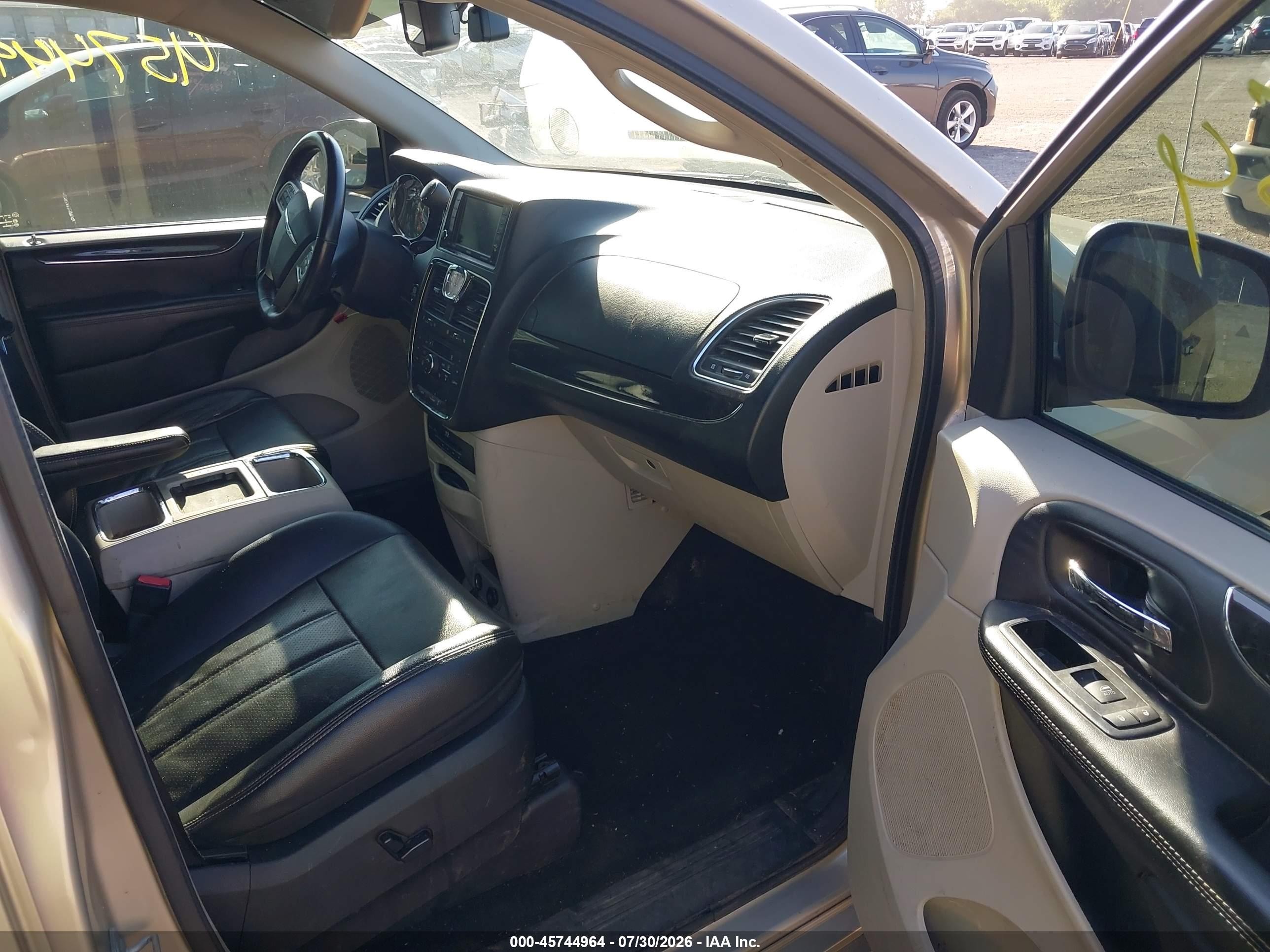2013 Chrysler Town & Country Touring-l Gold vin: 2C4RC1CG7DR797727