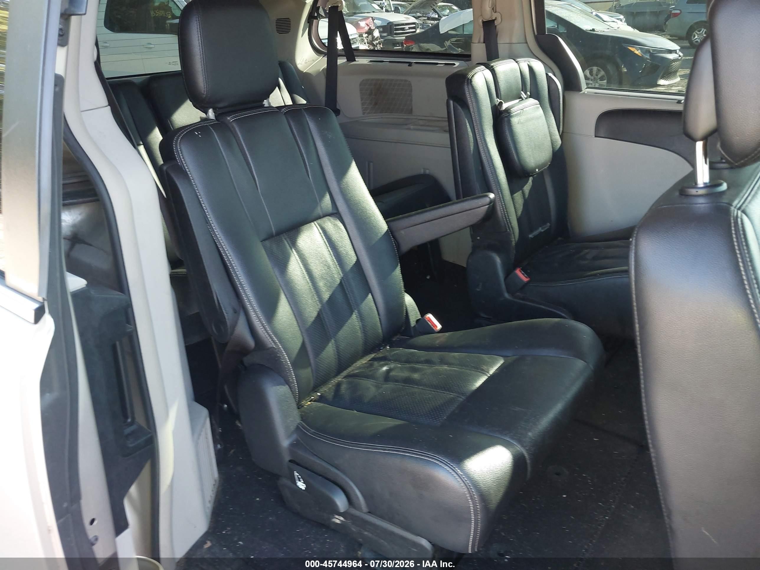 2013 Chrysler Town & Country Touring-l Gold vin: 2C4RC1CG7DR797727