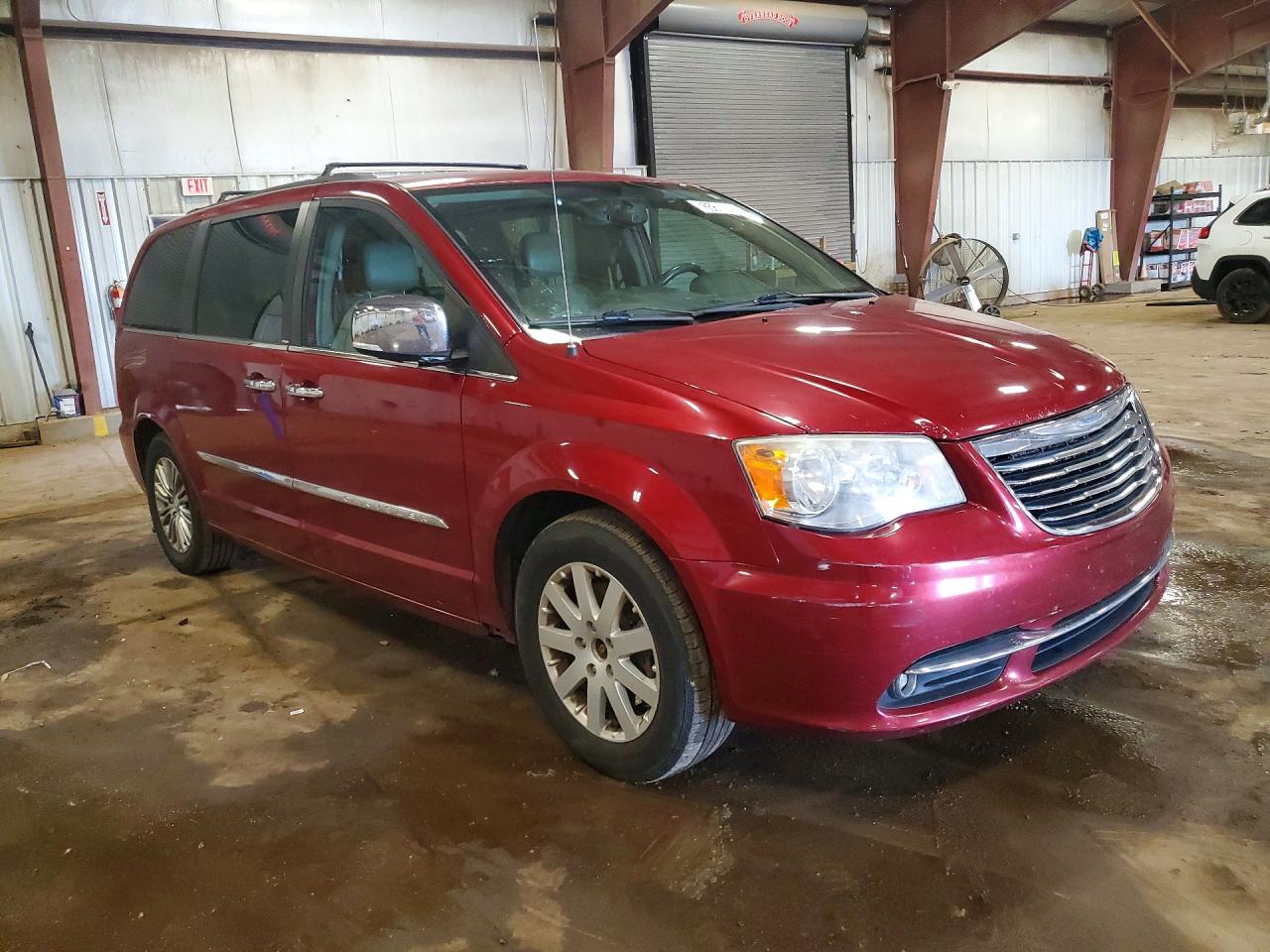 2014 Chrysler Town & Country Touring L Красный vin: 2C4RC1CG7ER169748