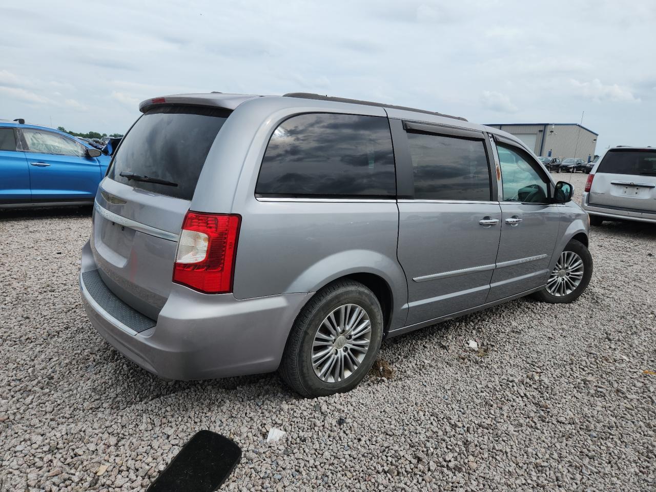 2014 Chrysler Town & Country Touring L Silver vin: 2C4RC1CG7ER365298
