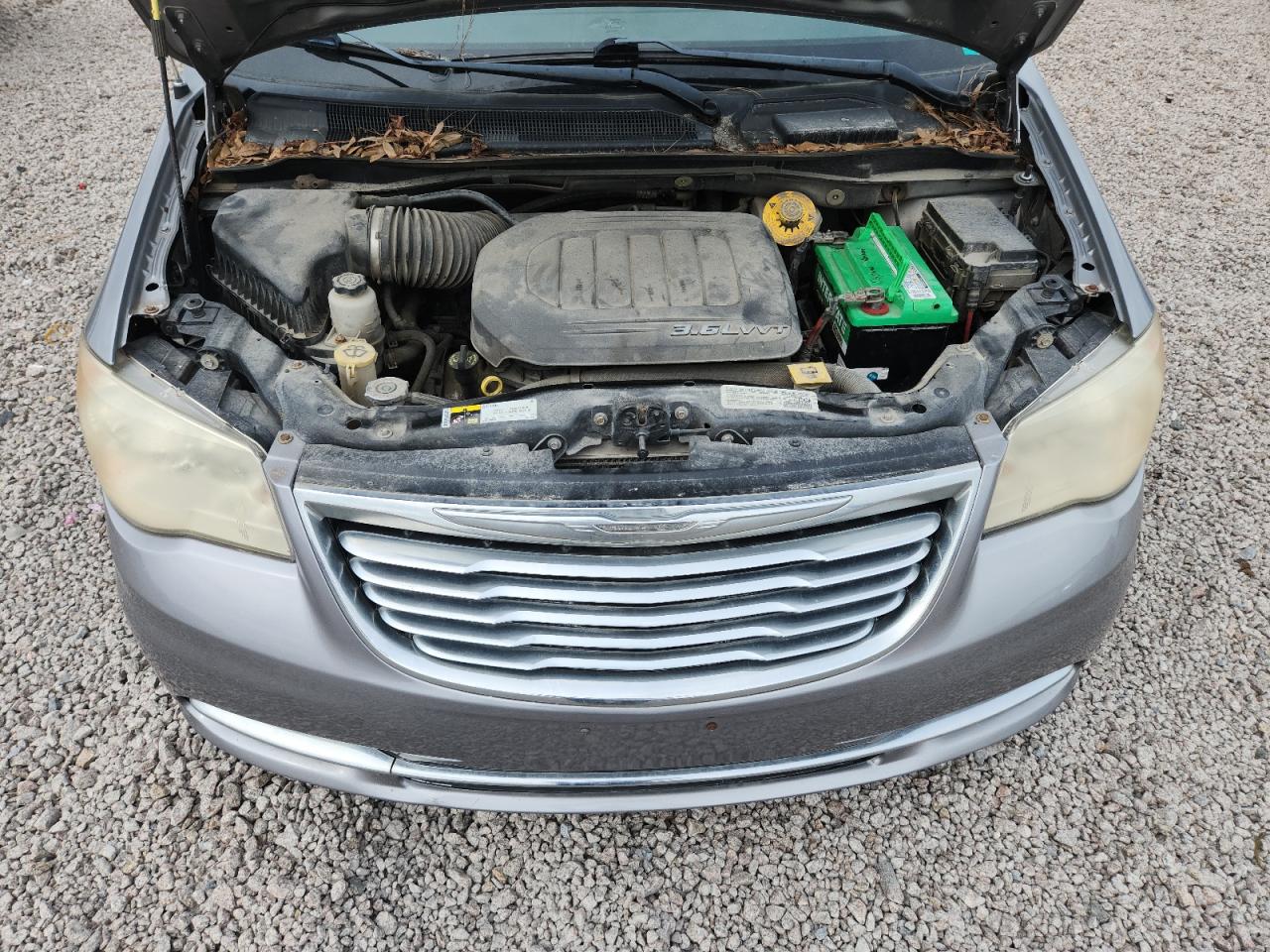 2014 Chrysler Town & Country Touring L Silver vin: 2C4RC1CG7ER365298