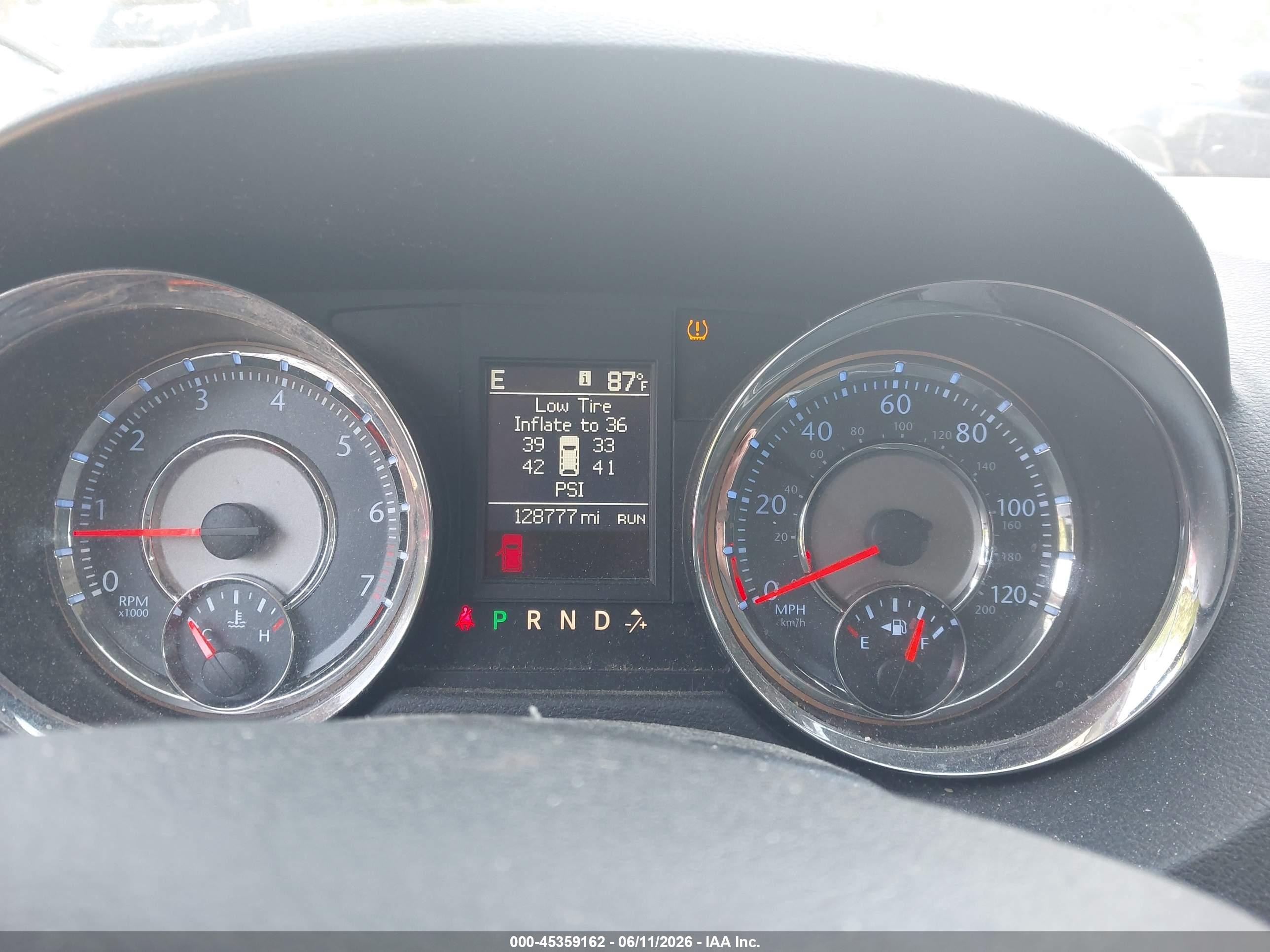 2015 Chrysler Town & Country Touring-l Серый vin: 2C4RC1CG7FR673962