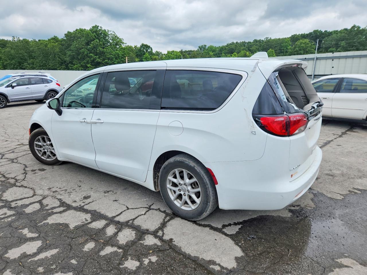 2020 Chrysler Voyager Lx White vin: 2C4RC1CG7LR237463
