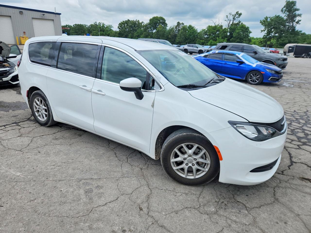 2020 Chrysler Voyager Lx White vin: 2C4RC1CG7LR237463