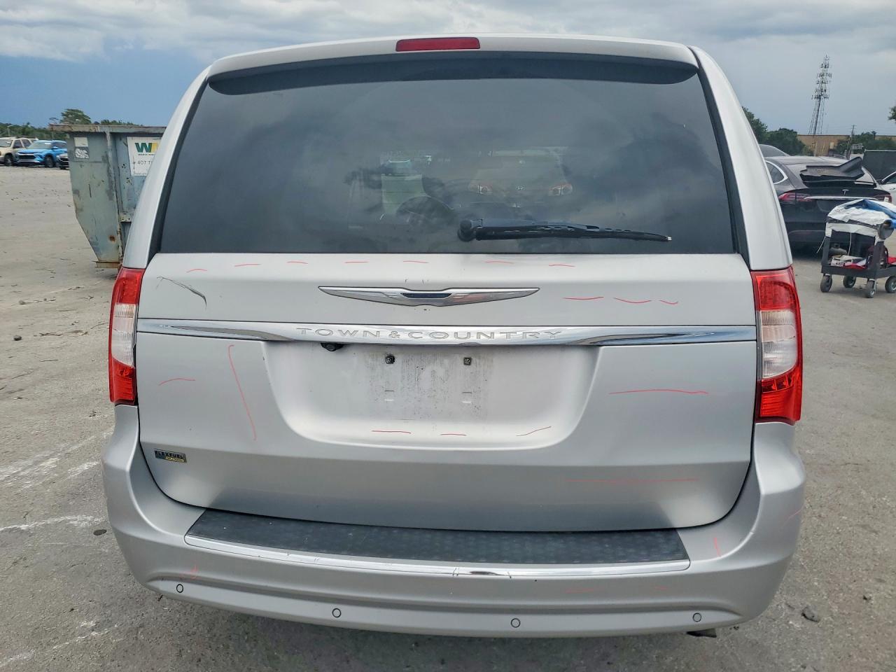 2012 Chrysler Town & Country Touring L Silver vin: 2C4RC1CG8CR150879