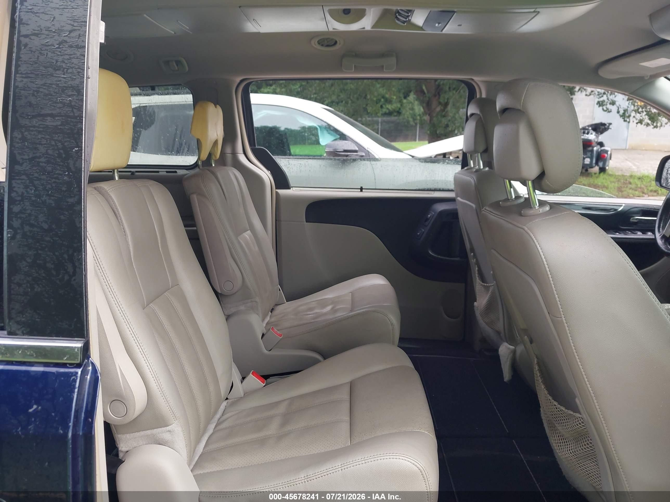2012 Chrysler Town & Country Touring-l Blue vin: 2C4RC1CG8CR273758