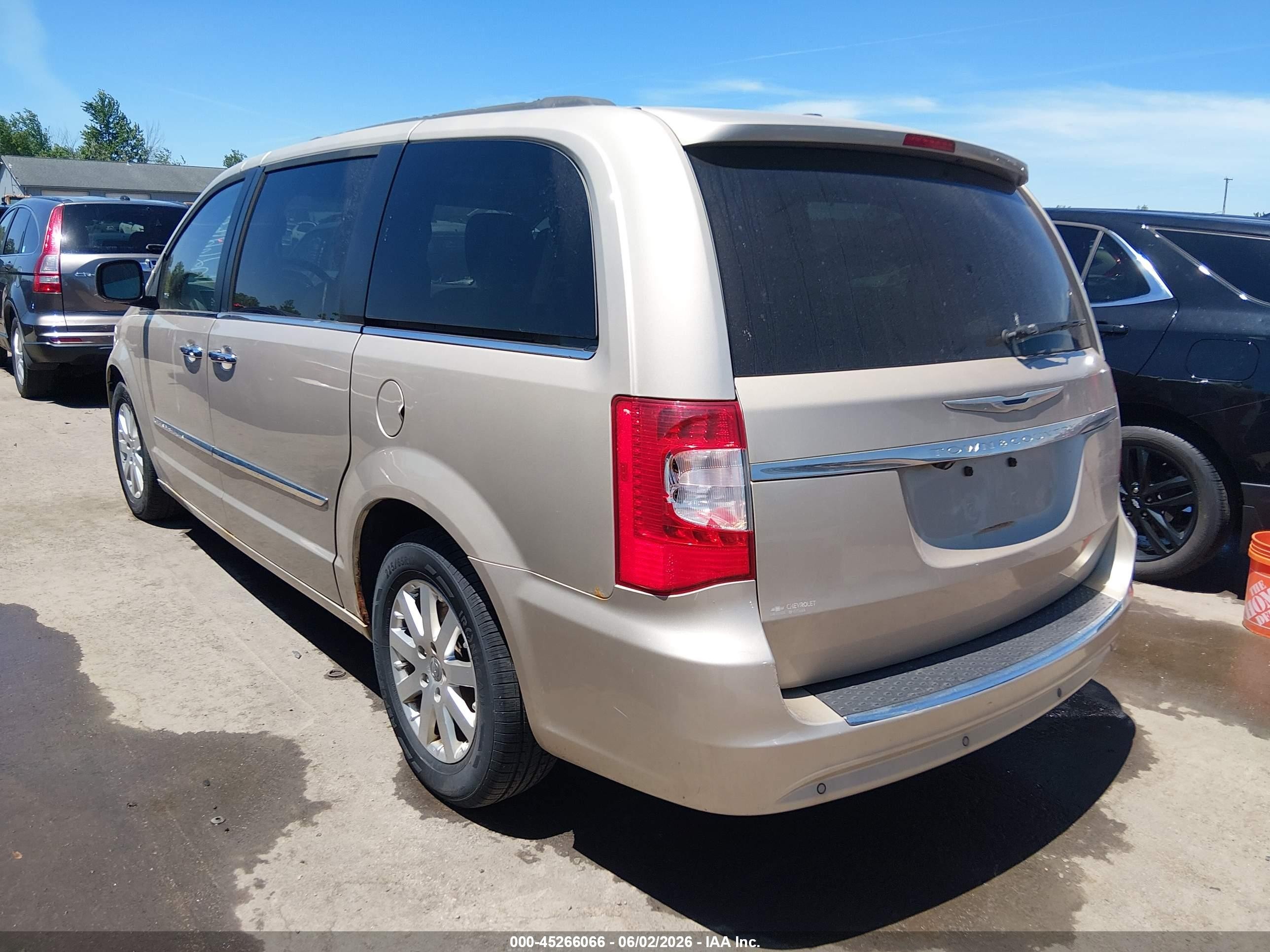 2012 Chrysler Town & Country Touring-l Желто-коричневый vin: 2C4RC1CG8CR393303