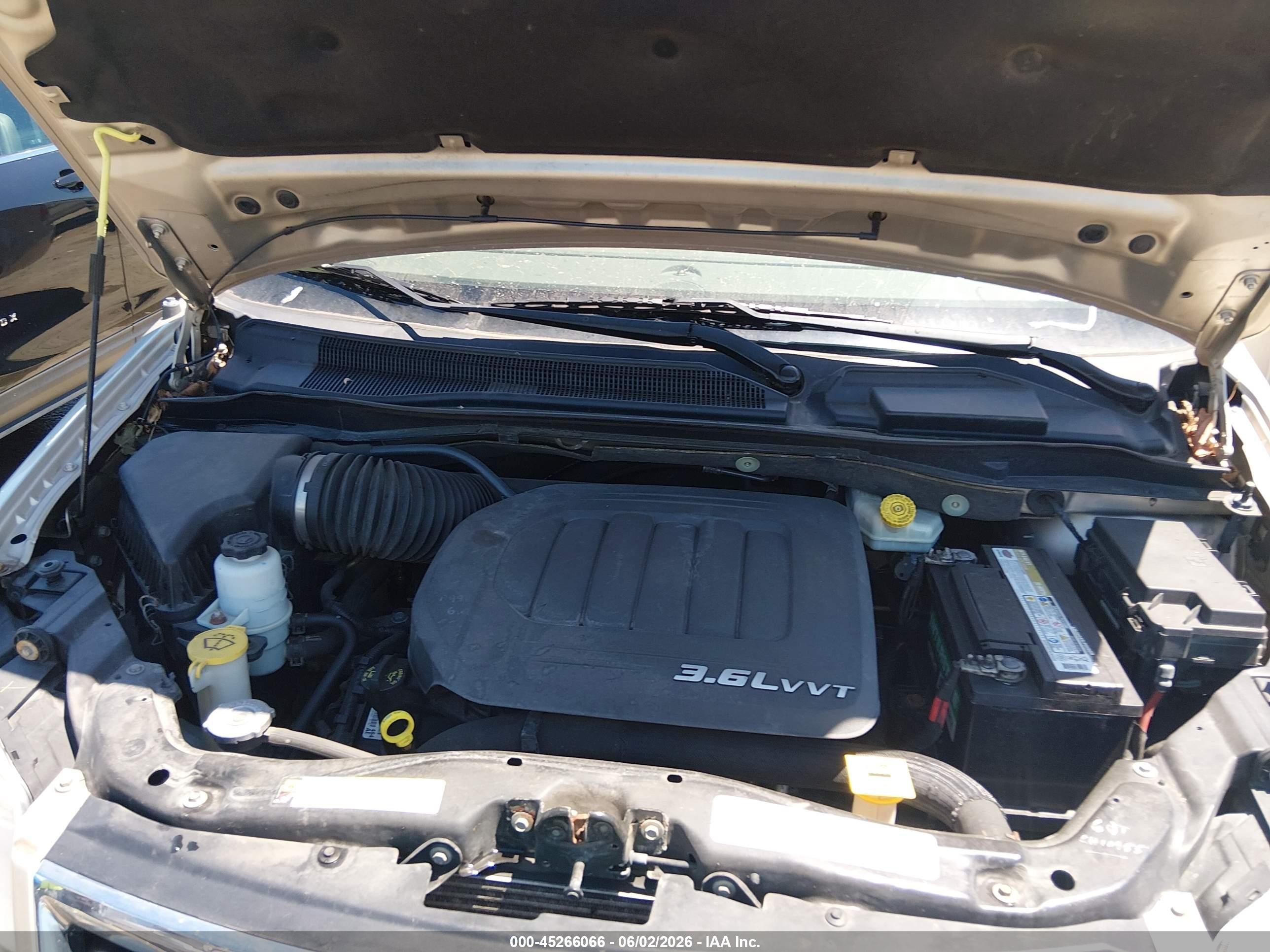 2012 Chrysler Town & Country Touring-l Желто-коричневый vin: 2C4RC1CG8CR393303