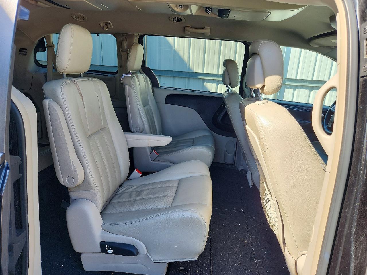 2012 Chrysler Town & Country Touring L Black vin: 2C4RC1CG8CR410486