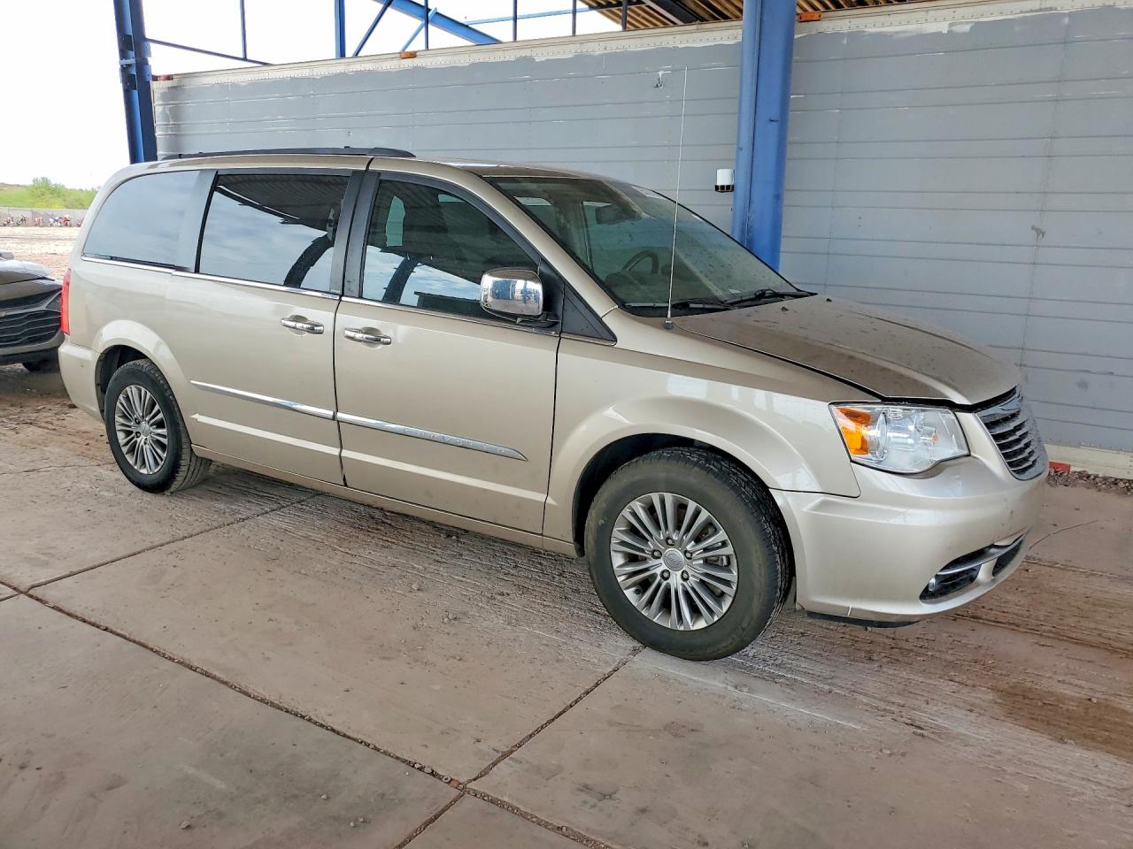 2013 Chrysler Town & Country Touring L Gold vin: 2C4RC1CG8DR564522