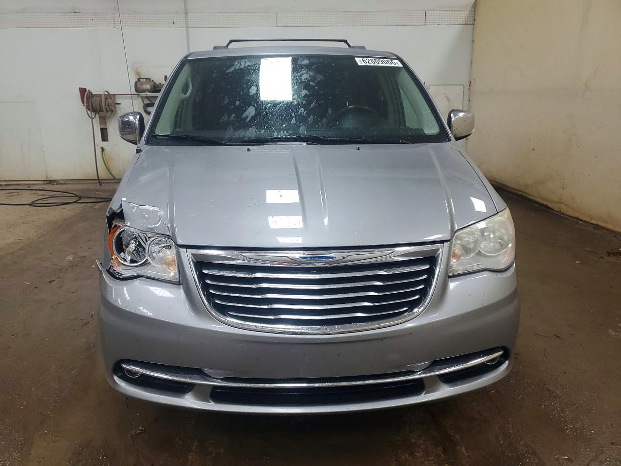 2013 Chrysler Town & Country Touring L Silver vin: 2C4RC1CG8DR682697