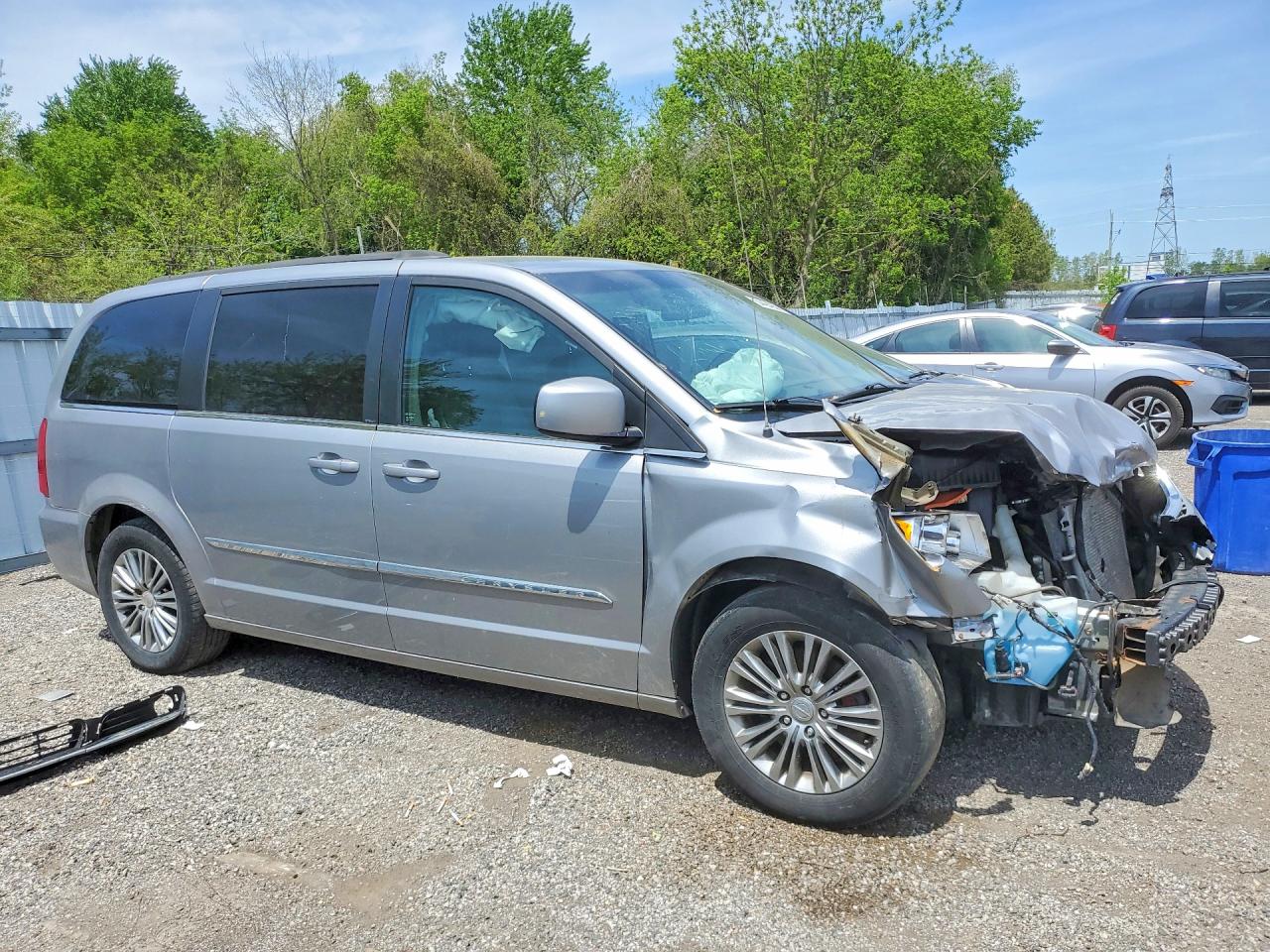 2013 Chrysler Town & Country Touring L Silver vin: 2C4RC1CG8DR784968