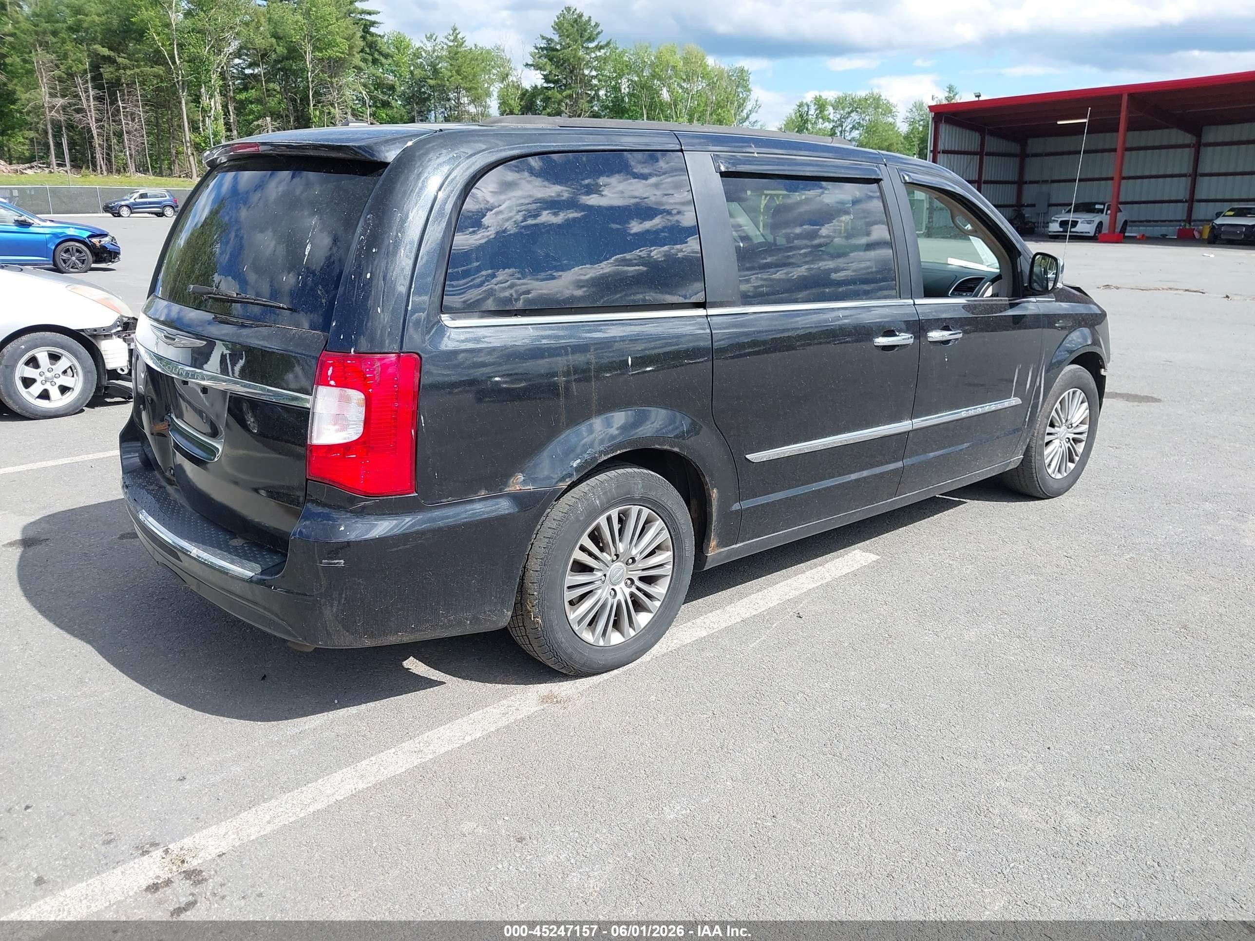 2013 Chrysler Town & Country Touring-l Black vin: 2C4RC1CG8DR801655
