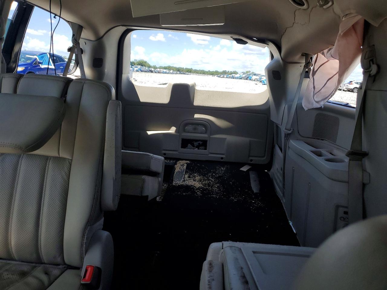 2014 Chrysler Town & Country Touring L Черный vin: 2C4RC1CG8ER163991
