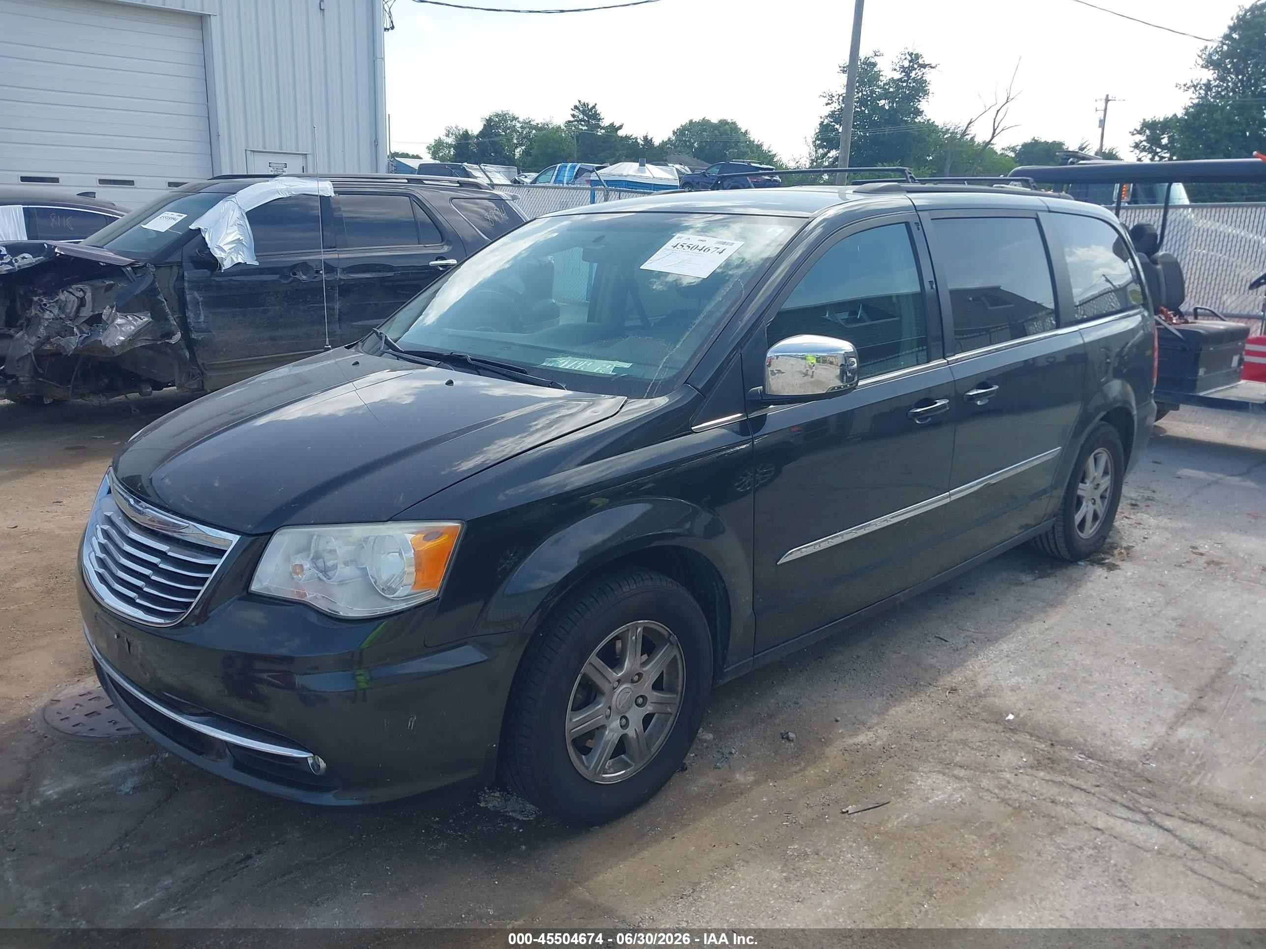 2012 Chrysler Town & Country Touring-l Black vin: 2C4RC1CG9CR144105