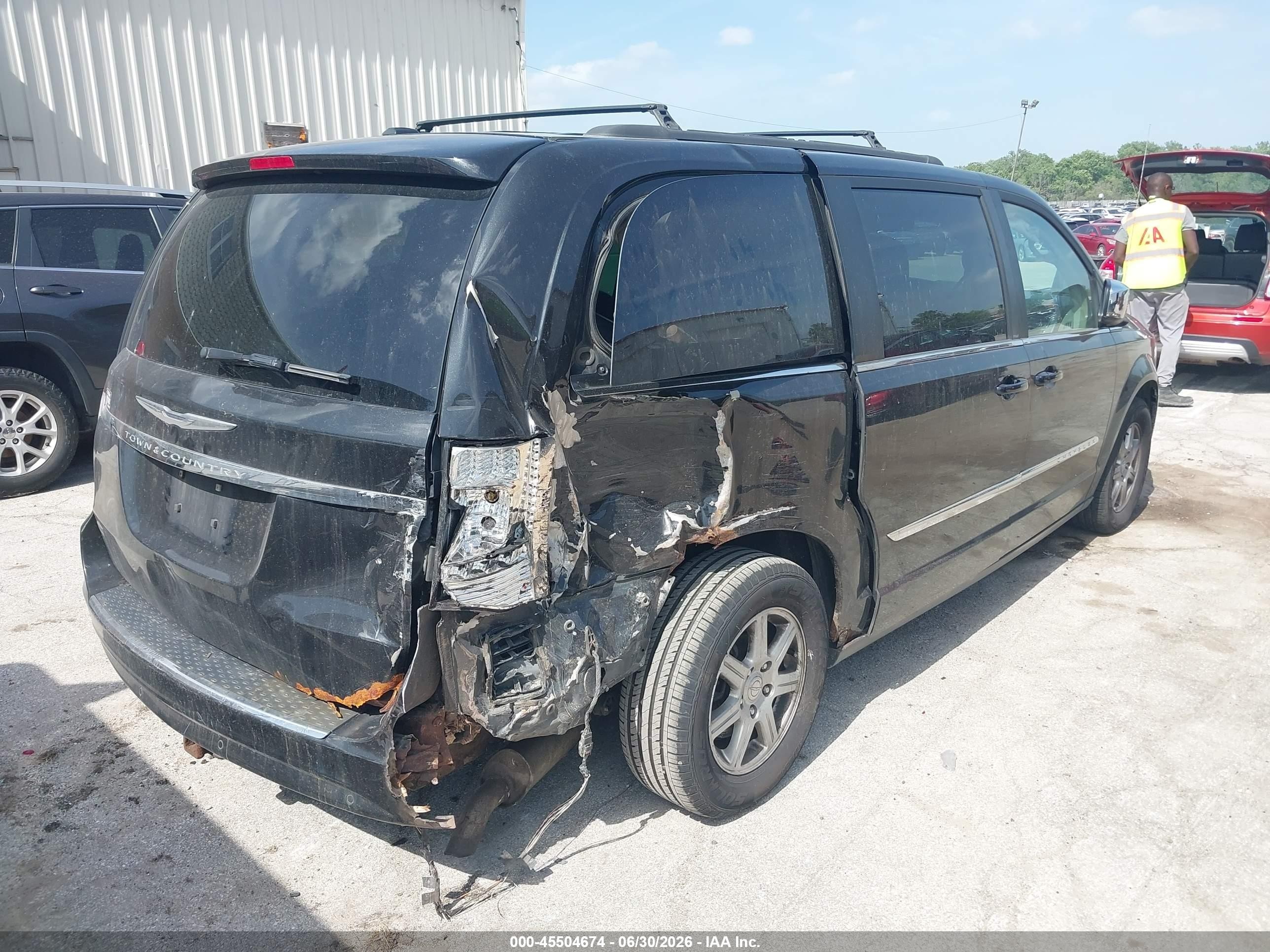 2012 Chrysler Town & Country Touring-l Black vin: 2C4RC1CG9CR144105