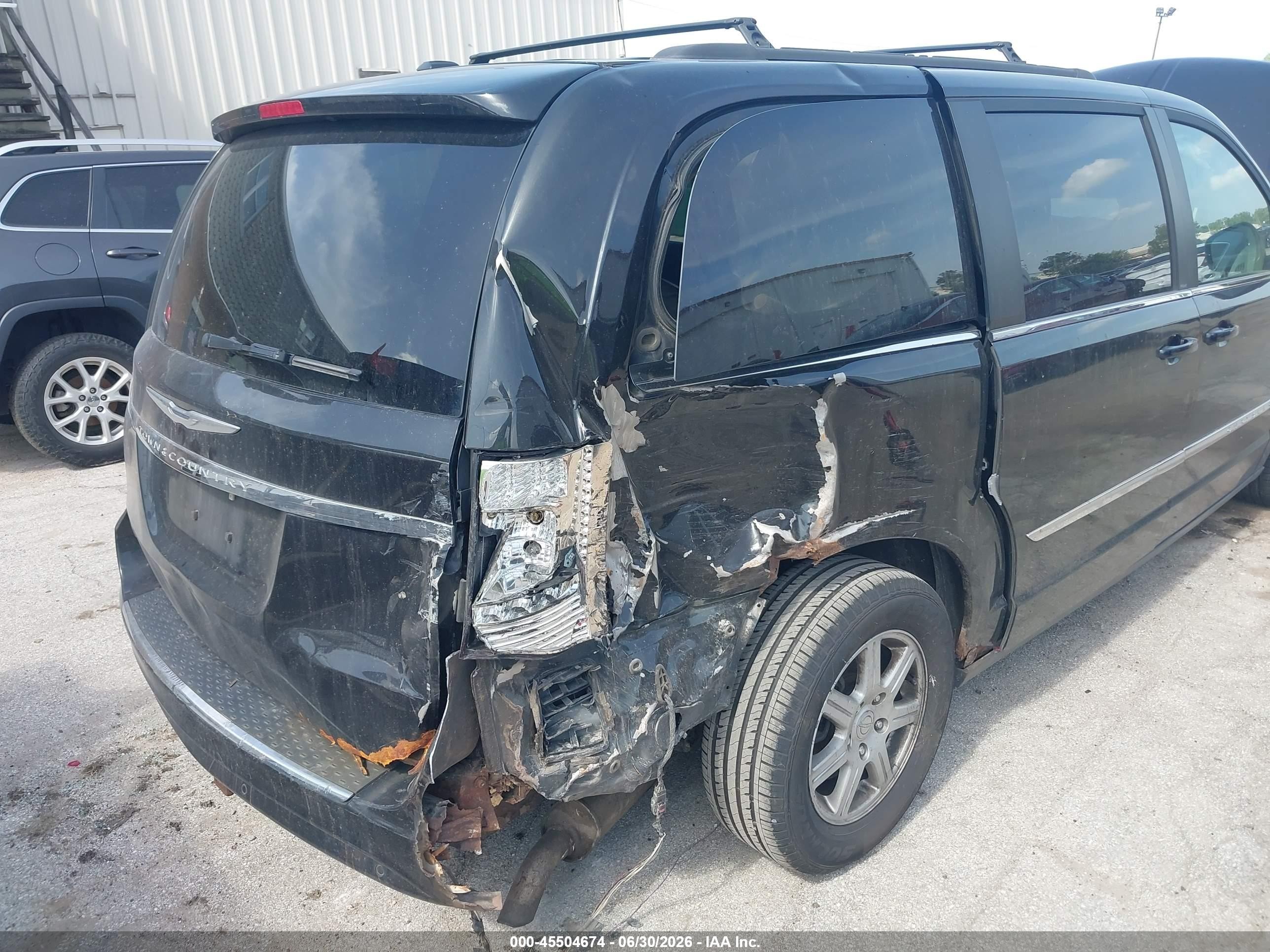 2012 Chrysler Town & Country Touring-l Black vin: 2C4RC1CG9CR144105
