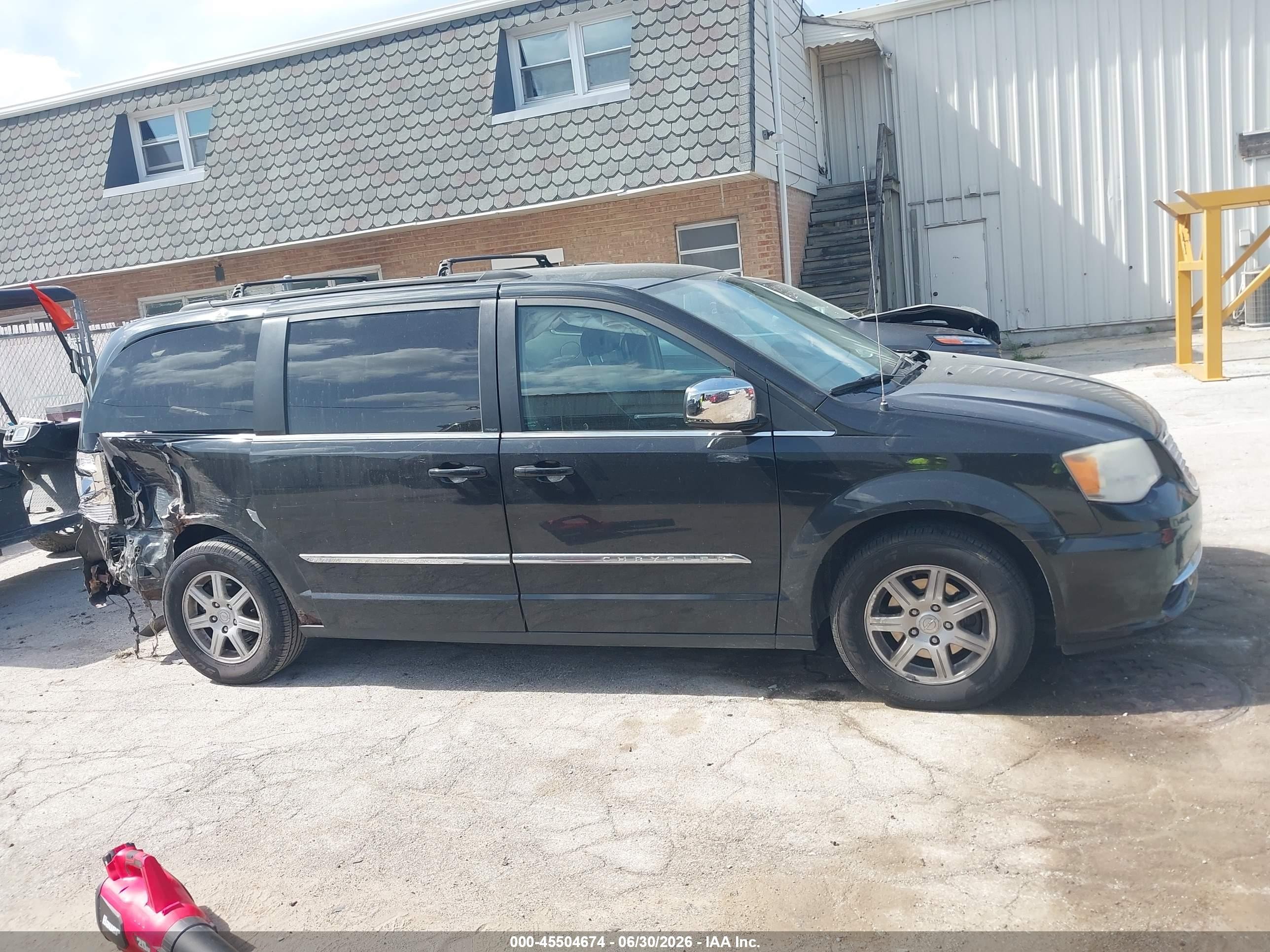 2012 Chrysler Town & Country Touring-l Black vin: 2C4RC1CG9CR144105