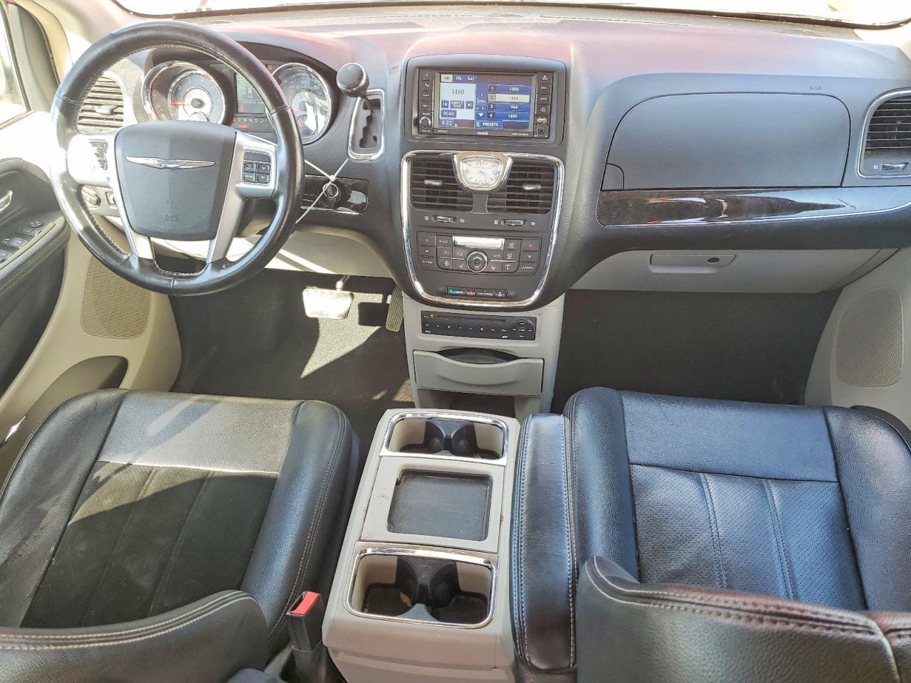 2012 Chrysler Town & Country Touring L Maroon vin: 2C4RC1CG9CR194695