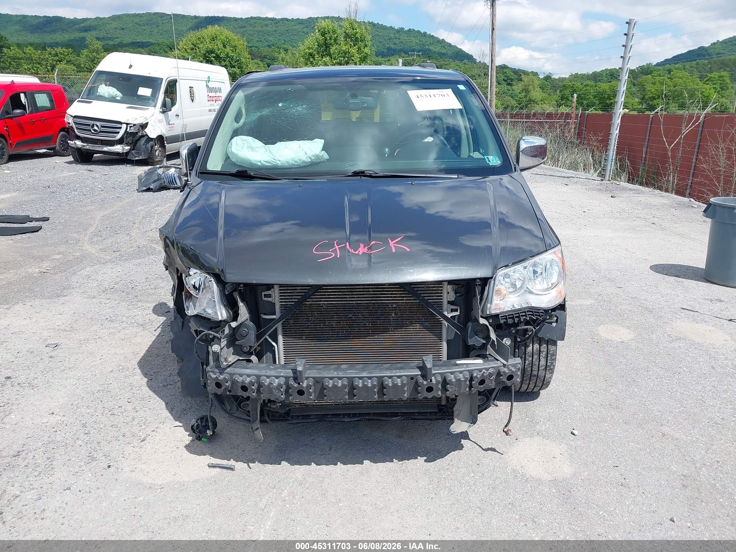 2012 Chrysler Town & Country Touring-l Black vin: 2C4RC1CG9CR260002