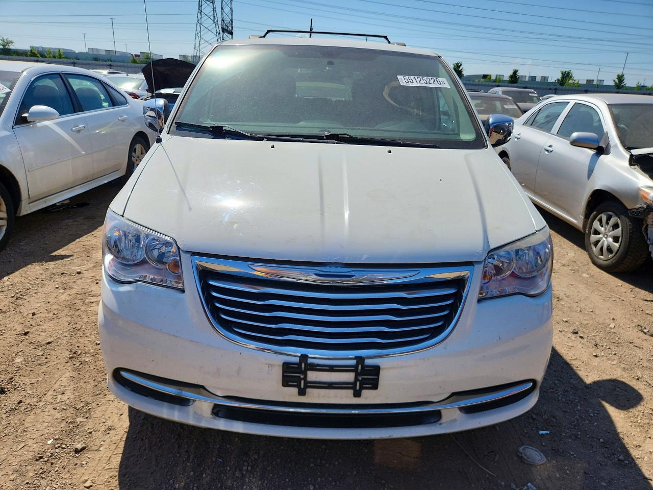 2013 Chrysler Town & Country Touring L White vin: 2C4RC1CG9DR510193