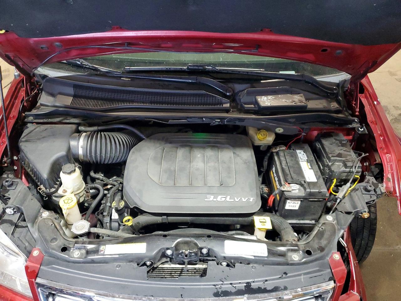 2013 Chrysler Town & Country Touring L Red vin: 2C4RC1CG9DR531500