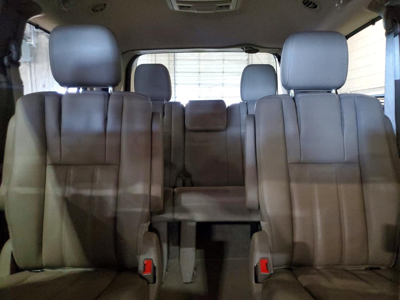 2013 Chrysler Town & Country Touring L Red vin: 2C4RC1CG9DR531500