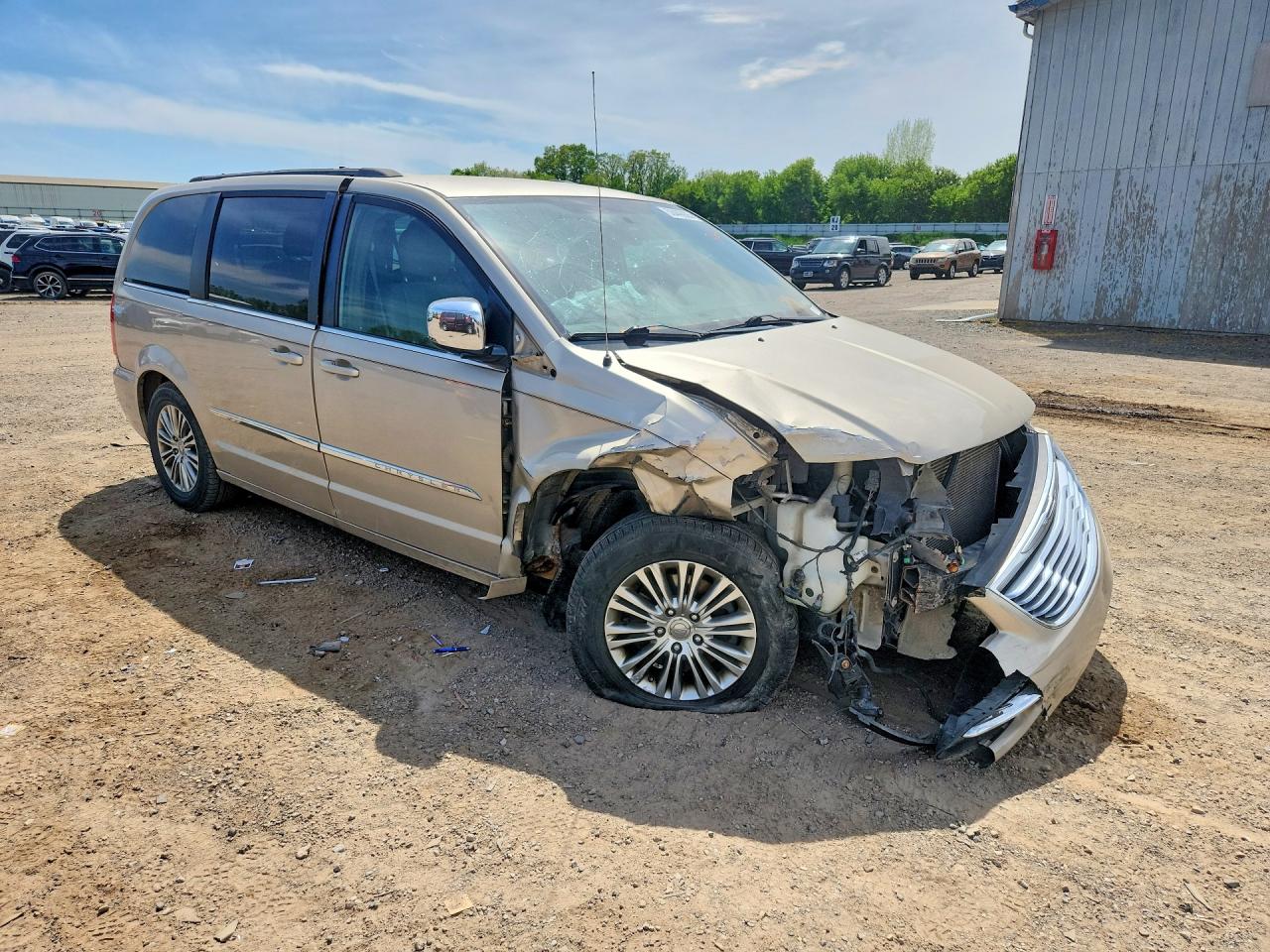 2013 Chrysler Town & Country Touring L Tan vin: 2C4RC1CG9DR558194