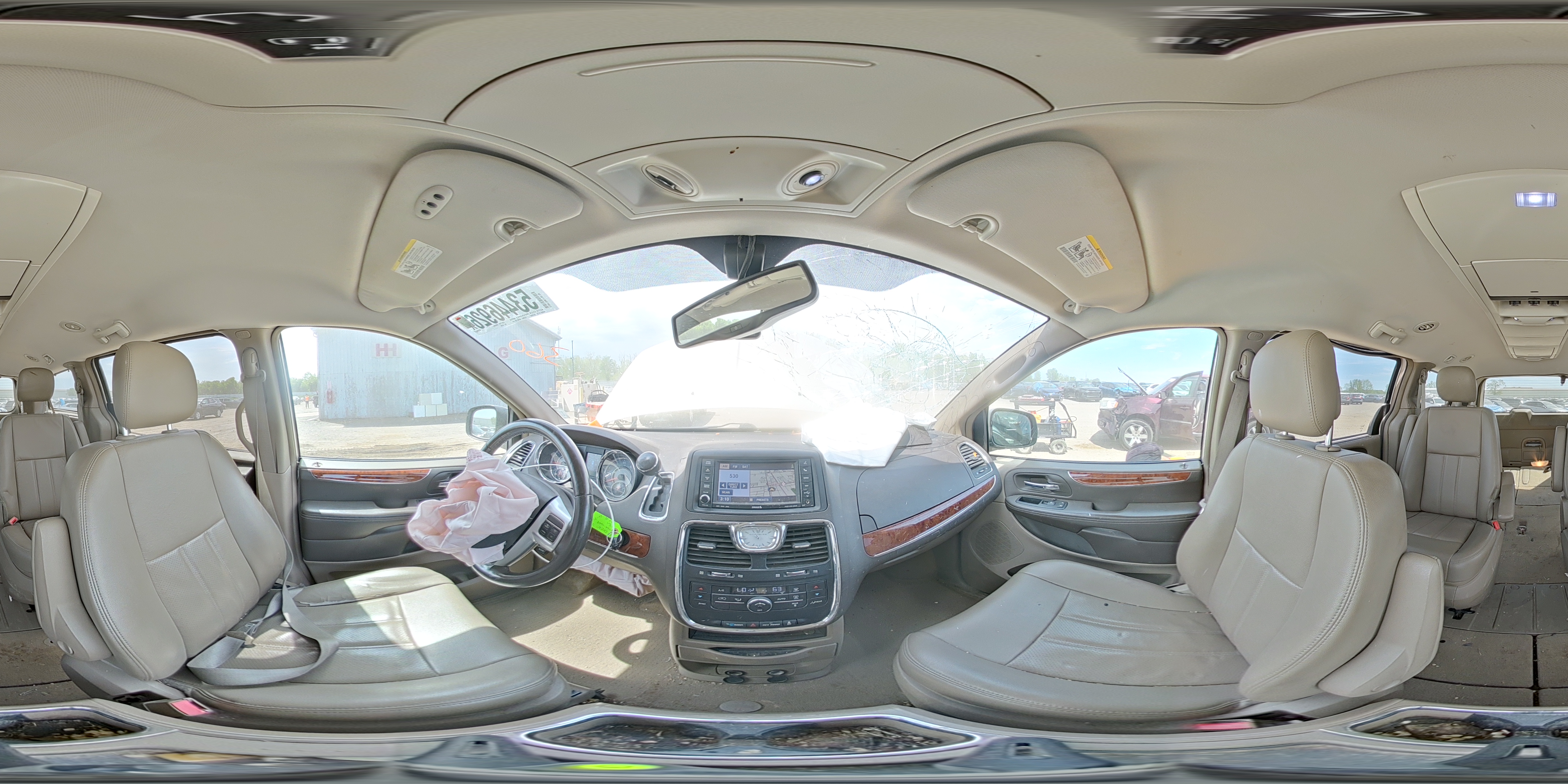2013 Chrysler Town & Country Touring L Tan vin: 2C4RC1CG9DR558194