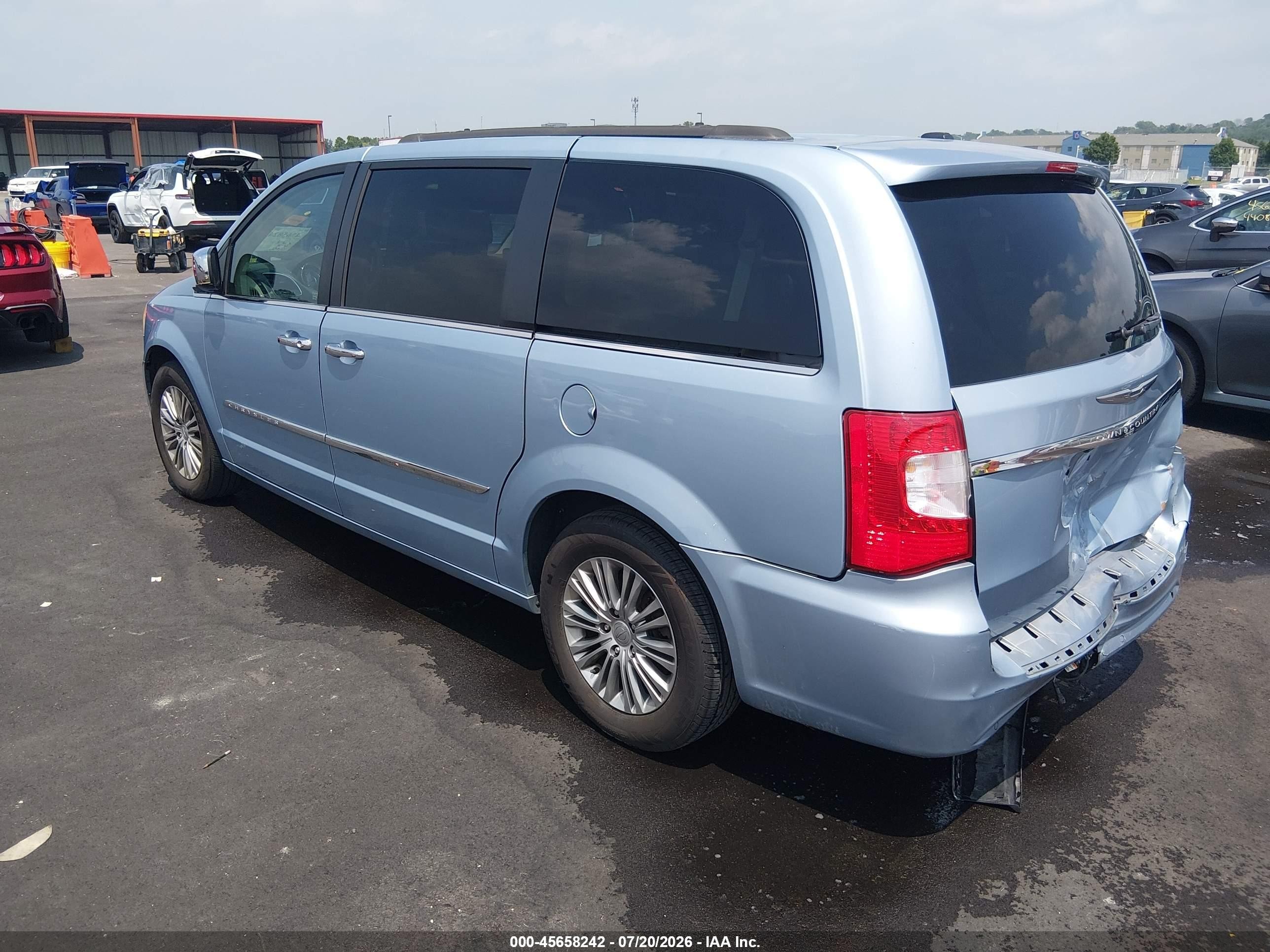 2013 Chrysler Town & Country Touring-l Blue vin: 2C4RC1CG9DR570720