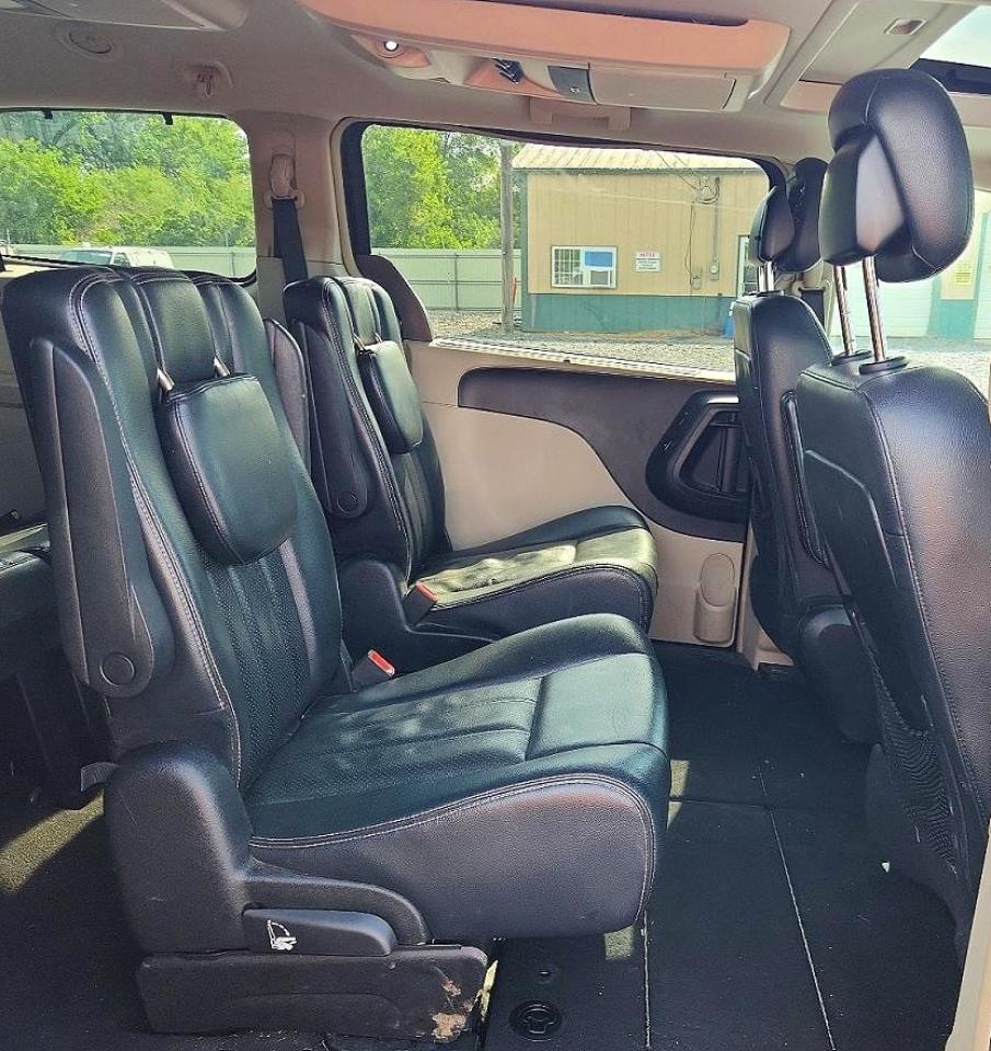 2013 Chrysler Town & Country Touring L Black vin: 2C4RC1CG9DR649935