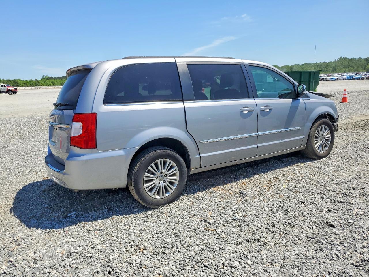 2013 Chrysler Town & Country Touring L Silver vin: 2C4RC1CG9DR664306