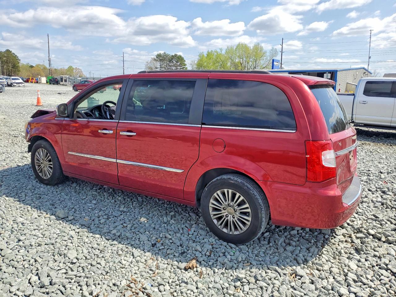 2013 Chrysler Town & Country Touring L Burgundy vin: 2C4RC1CG9DR736685