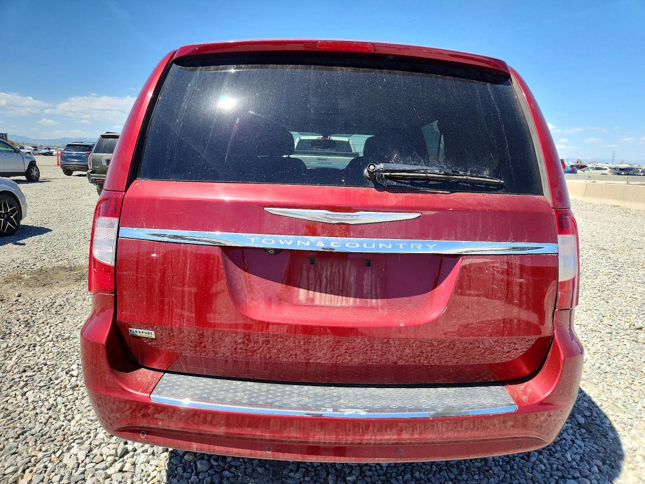 2013 Chrysler Town & Country Touring L Red vin: 2C4RC1CG9DR751560