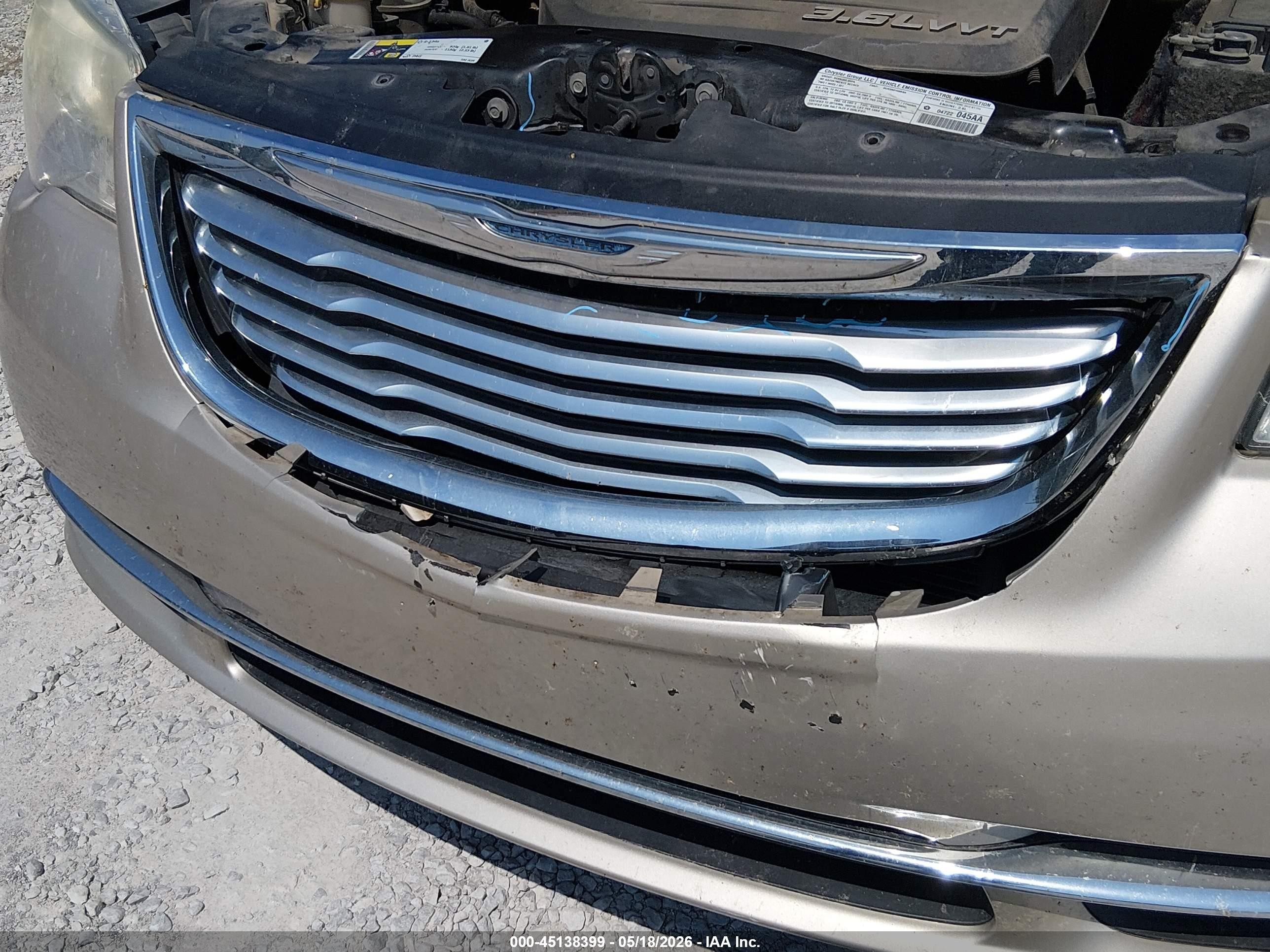 2013 Chrysler Town & Country Touring-l Beige vin: 2C4RC1CG9DR777155