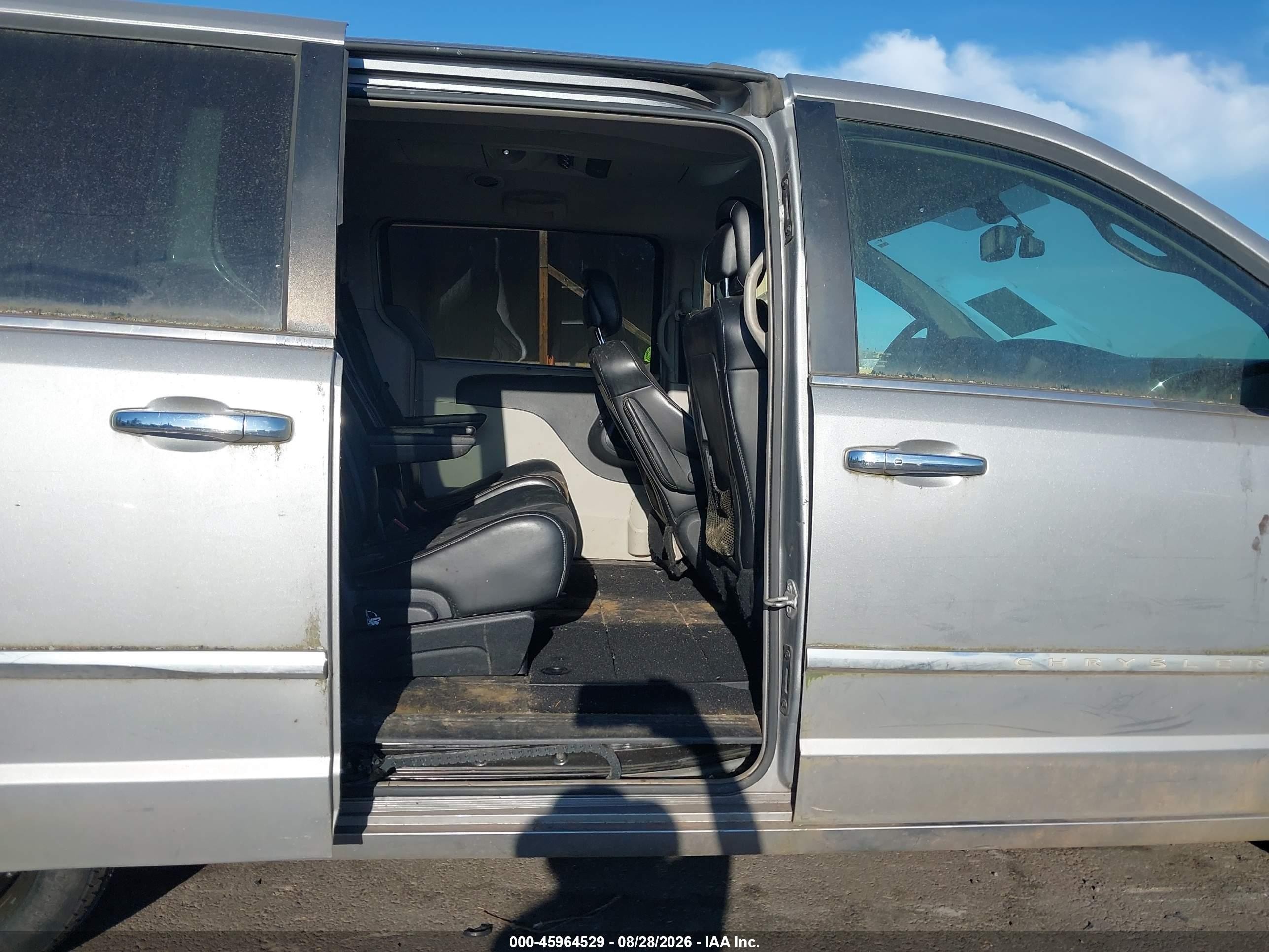 2014 Chrysler Town & Country Touring-l 30th Anniversary Серый vin: 2C4RC1CG9ER195963