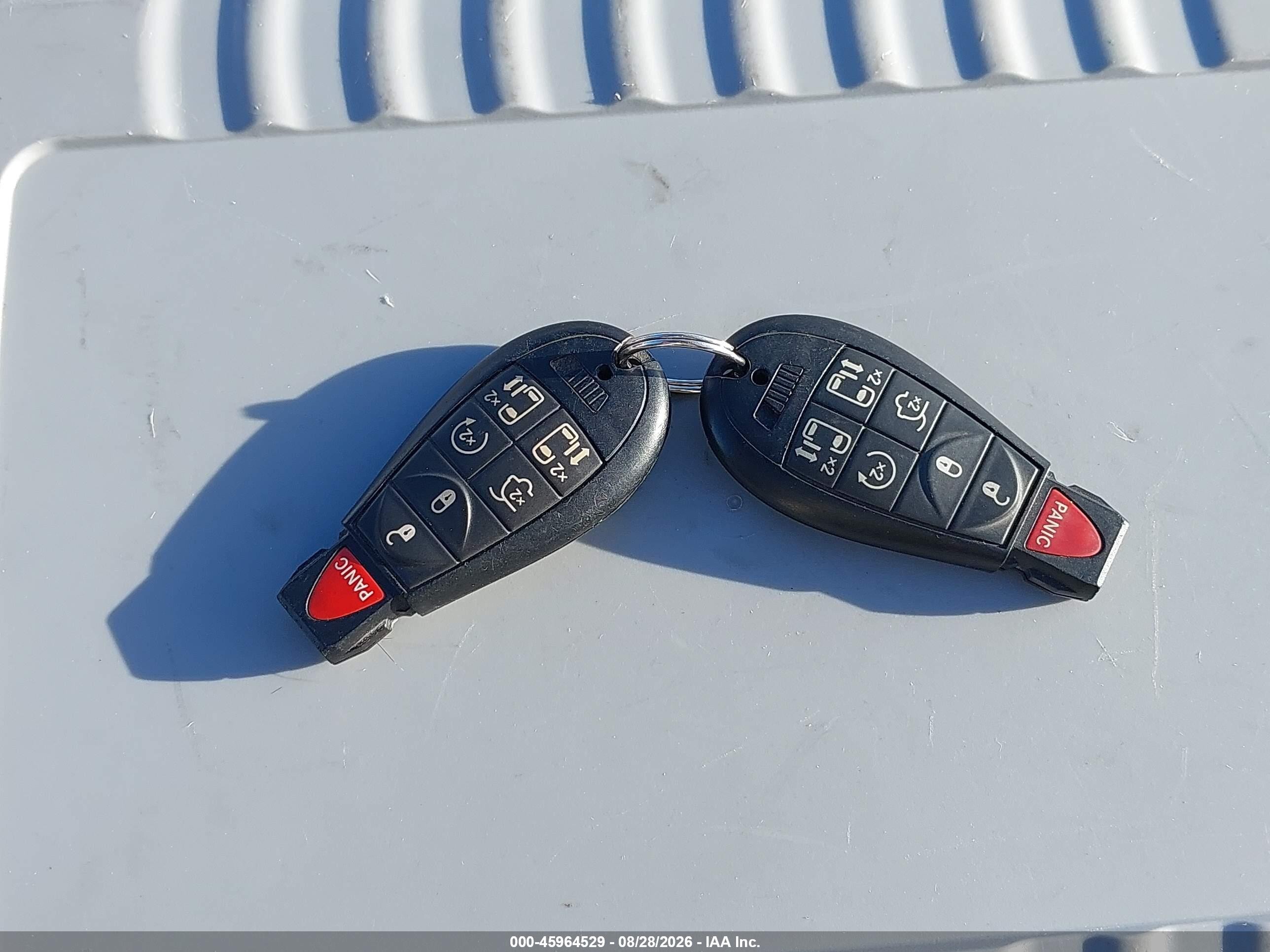 2014 Chrysler Town & Country Touring-l 30th Anniversary Серый vin: 2C4RC1CG9ER195963