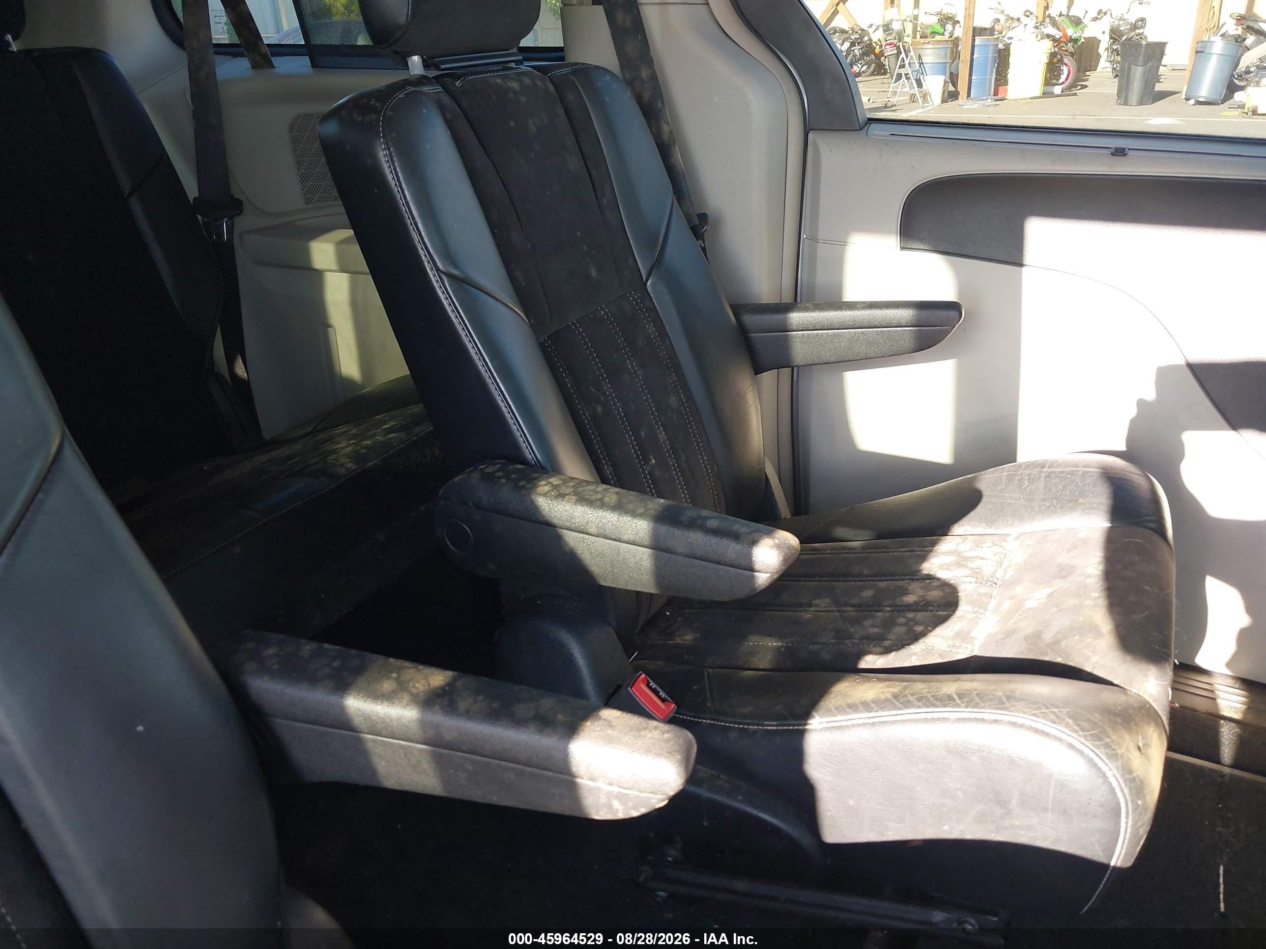 2014 Chrysler Town & Country Touring-l 30th Anniversary Серый vin: 2C4RC1CG9ER195963
