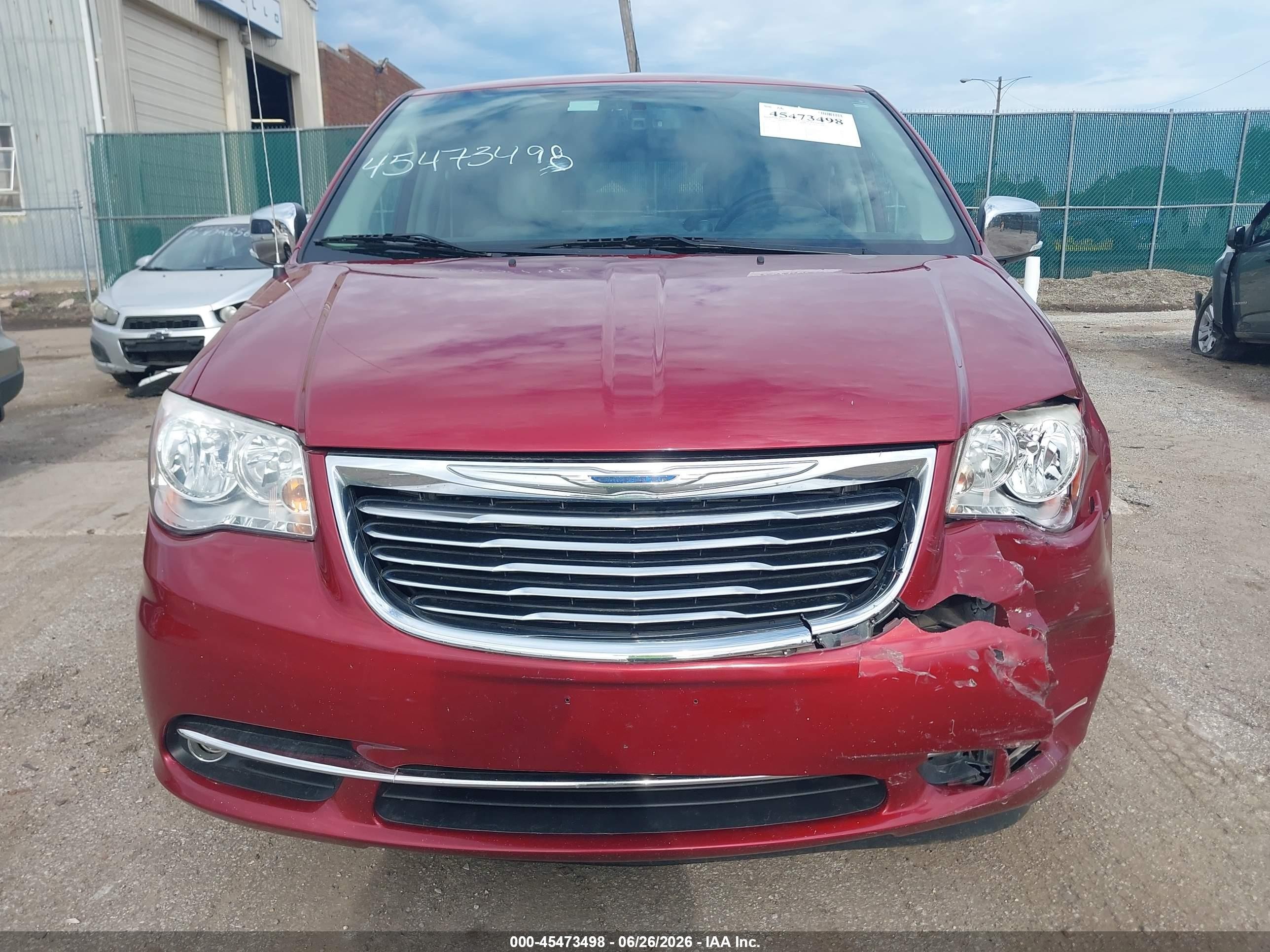 2014 Chrysler Town & Country Touring-l Красный vin: 2C4RC1CG9ER285775