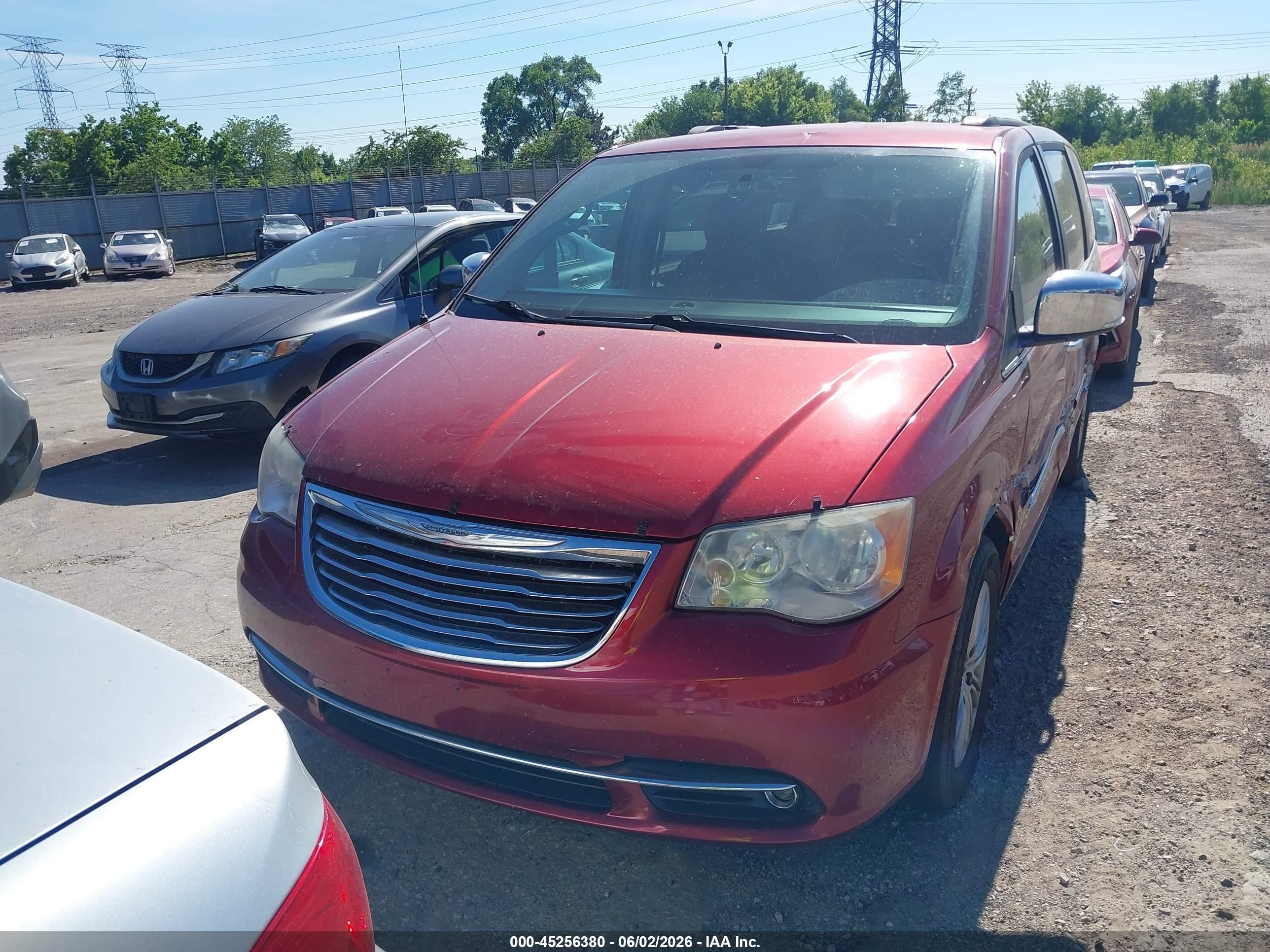 2014 Chrysler Town & Country Touring-l Red vin: 2C4RC1CG9ER413187