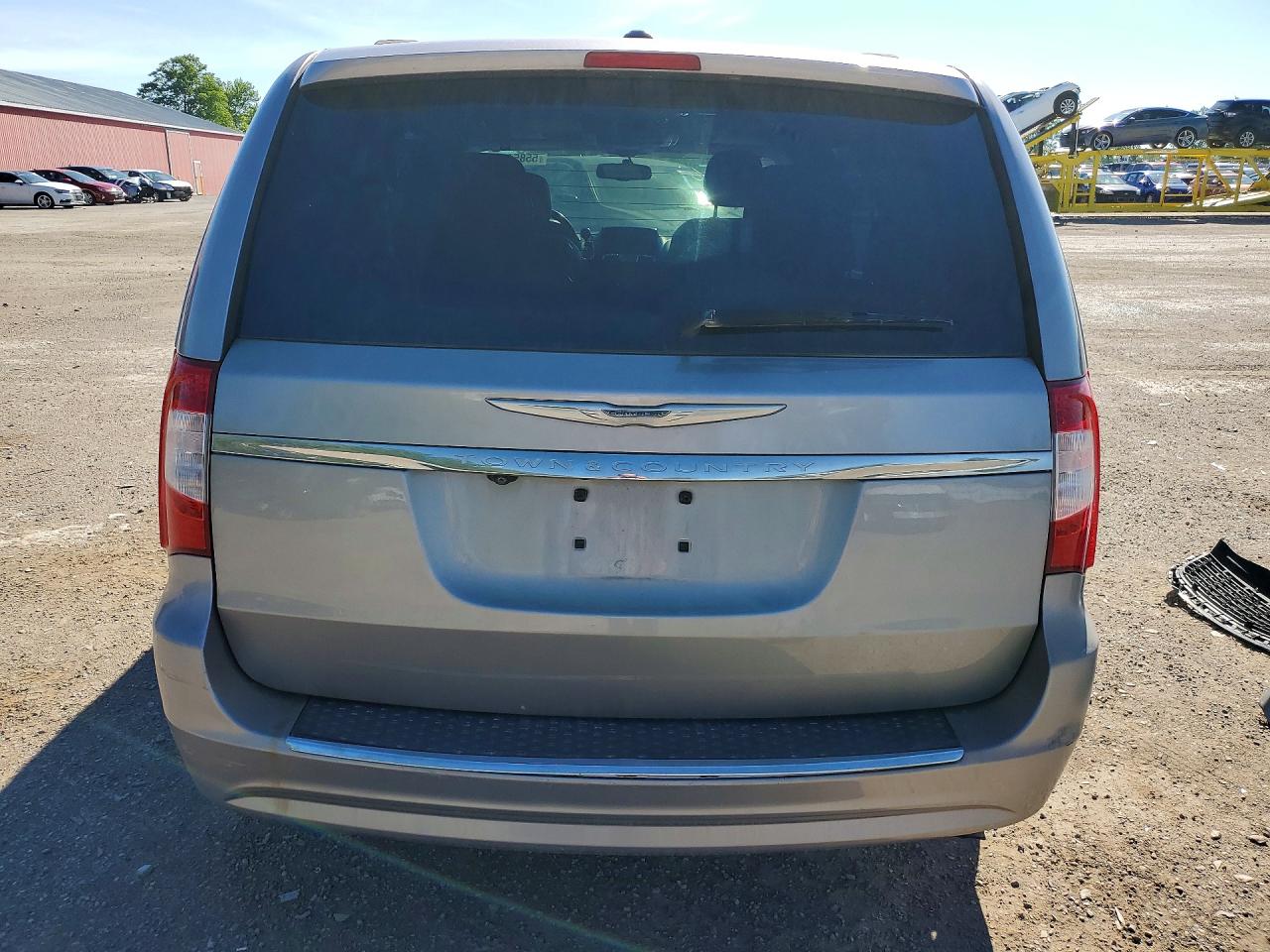 2014 Chrysler Town & Country Touring L Серебряный vin: 2C4RC1CG9ER461028