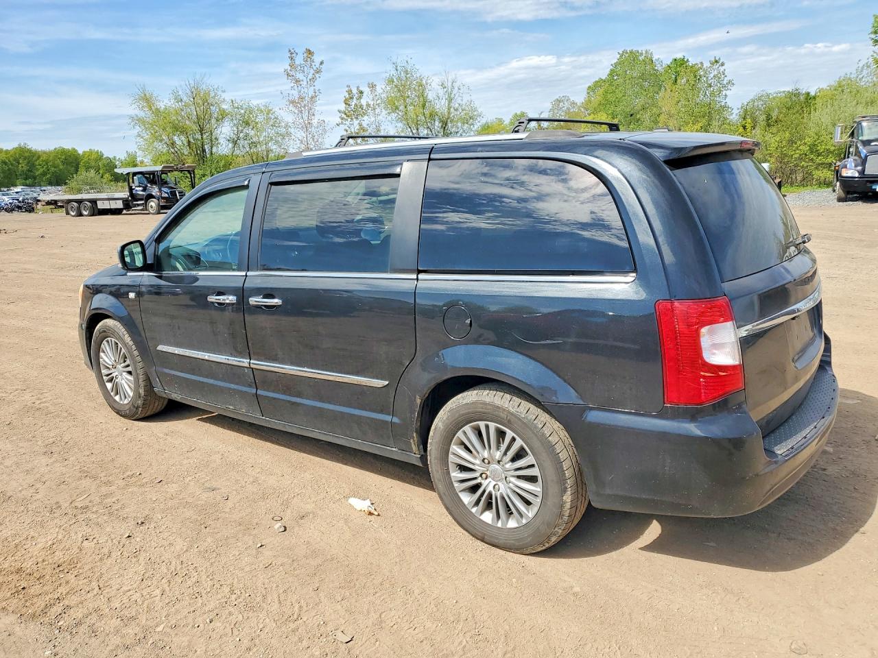 2014 Chrysler Town & Country Touring L Black vin: 2C4RC1CG9ER464169