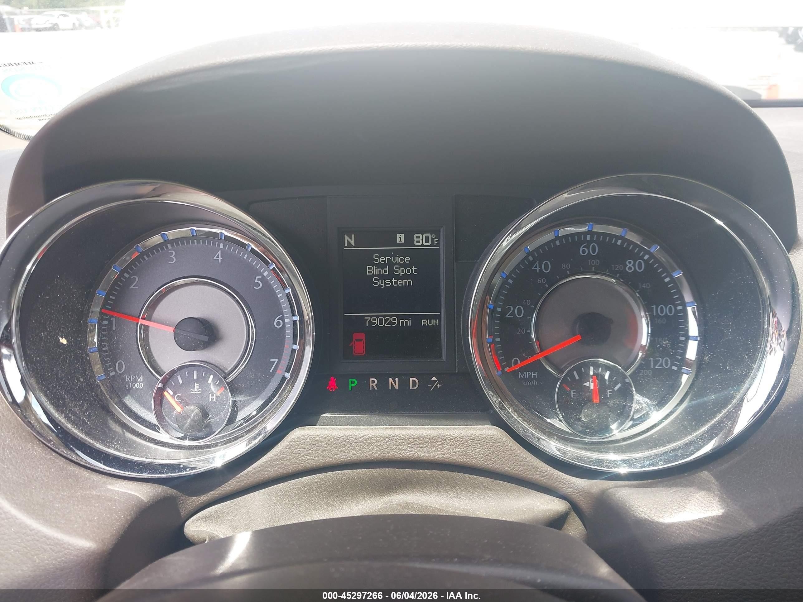 2015 Chrysler Town & Country Touring-l Tan vin: 2C4RC1CG9FR656340